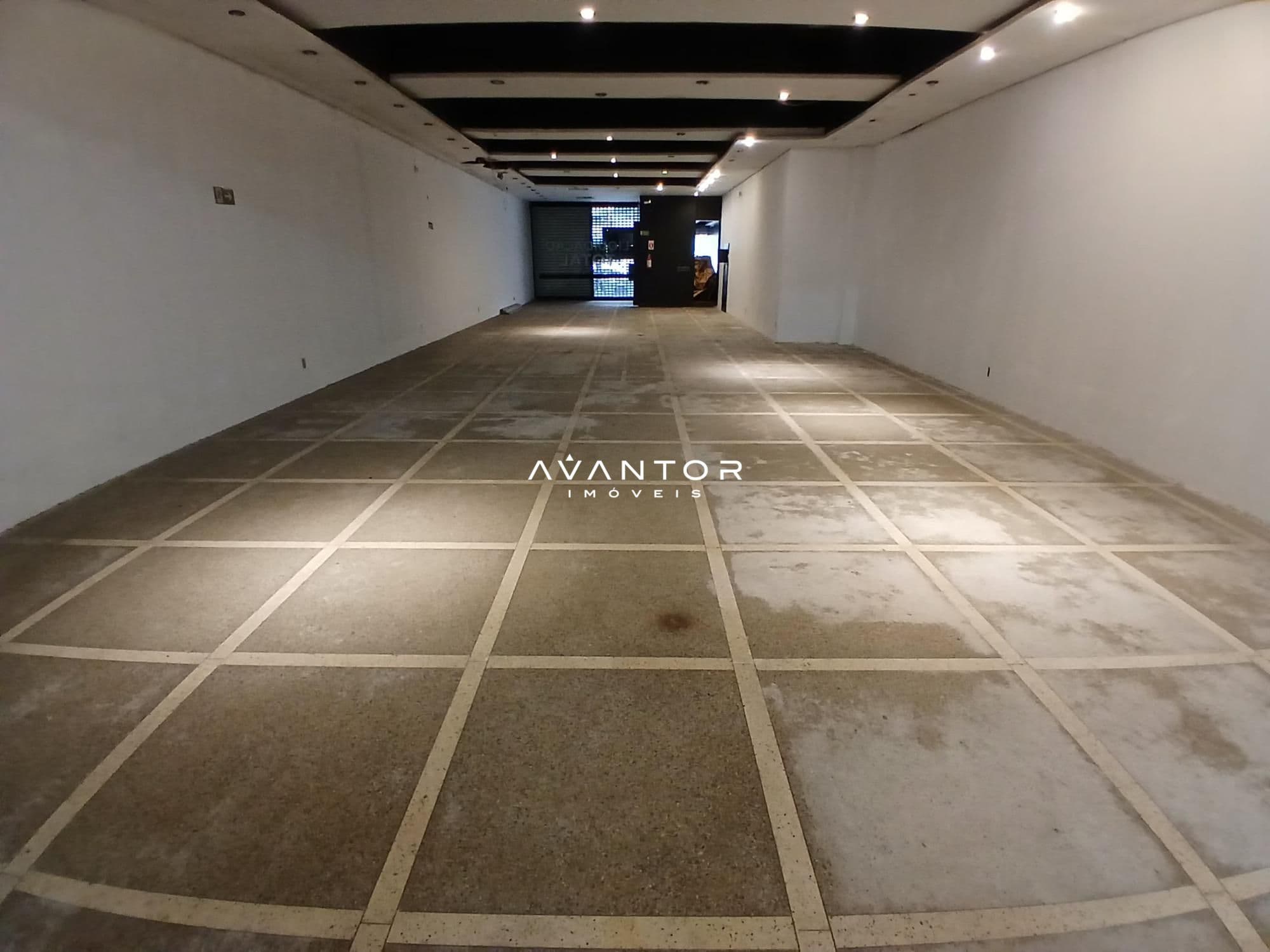 Loja com 5 salas à venda no Edifício Marilene, em Centro, Santa Maria/RS — foto 2 de 20