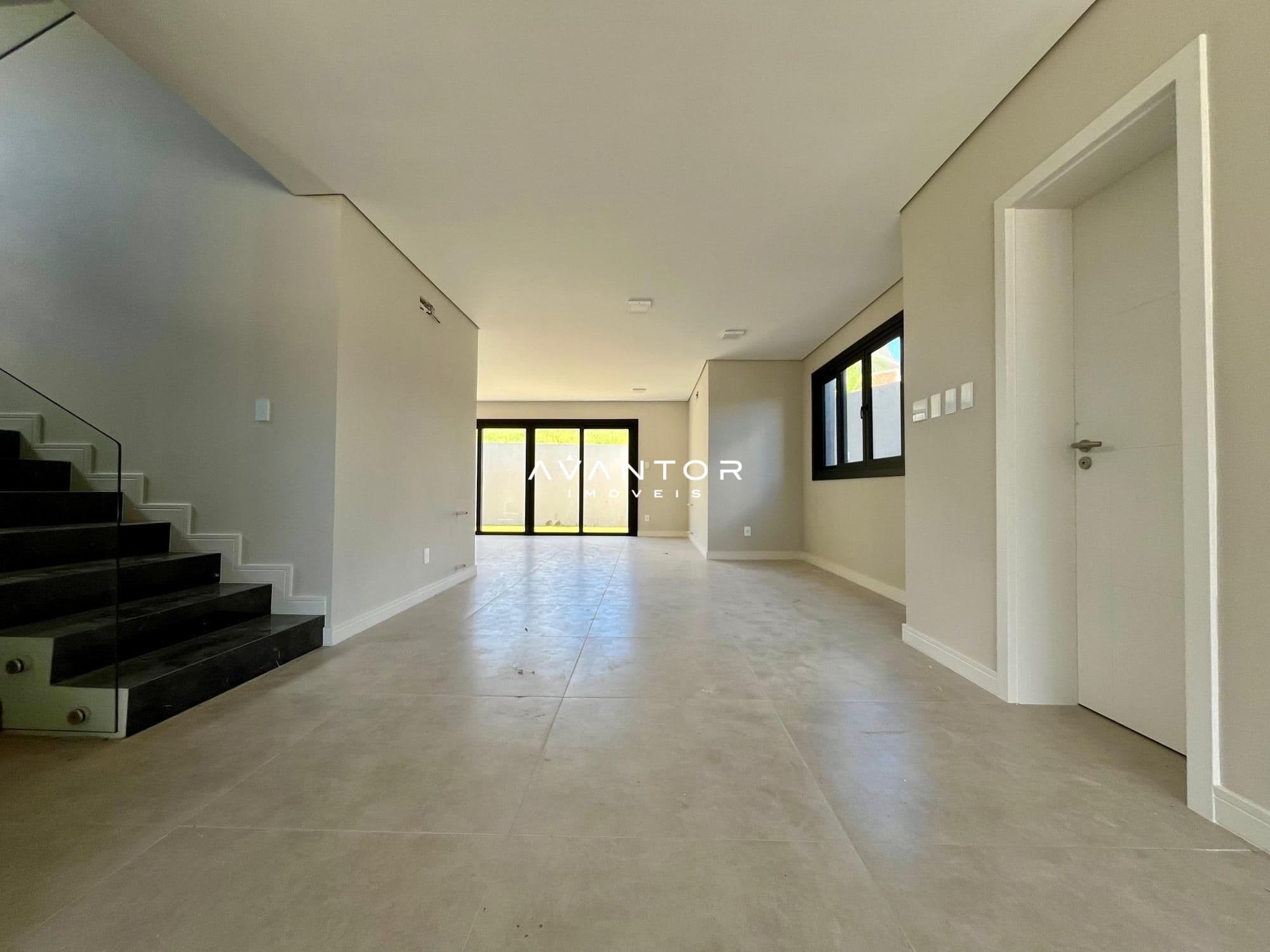 Casa com 4 quartos à venda no Residencial Real Park, em Tomazetti, Santa Maria/RS — foto 5 de 36