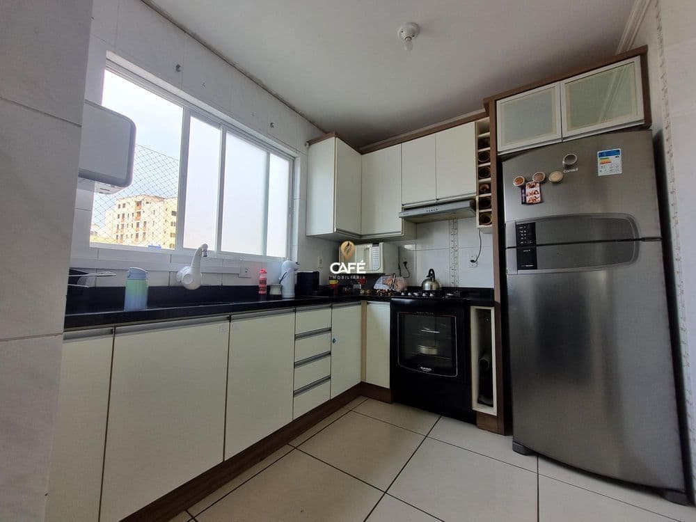 Cobertura Duplex Semi Mobiliada De 3 Dormitórios, Suíte, Sala 2 Ambientes, 2 Banheiros, Co — Cobertura com 3 quartos à venda em Nossa Senhora do Rosário, Santa Maria/RS