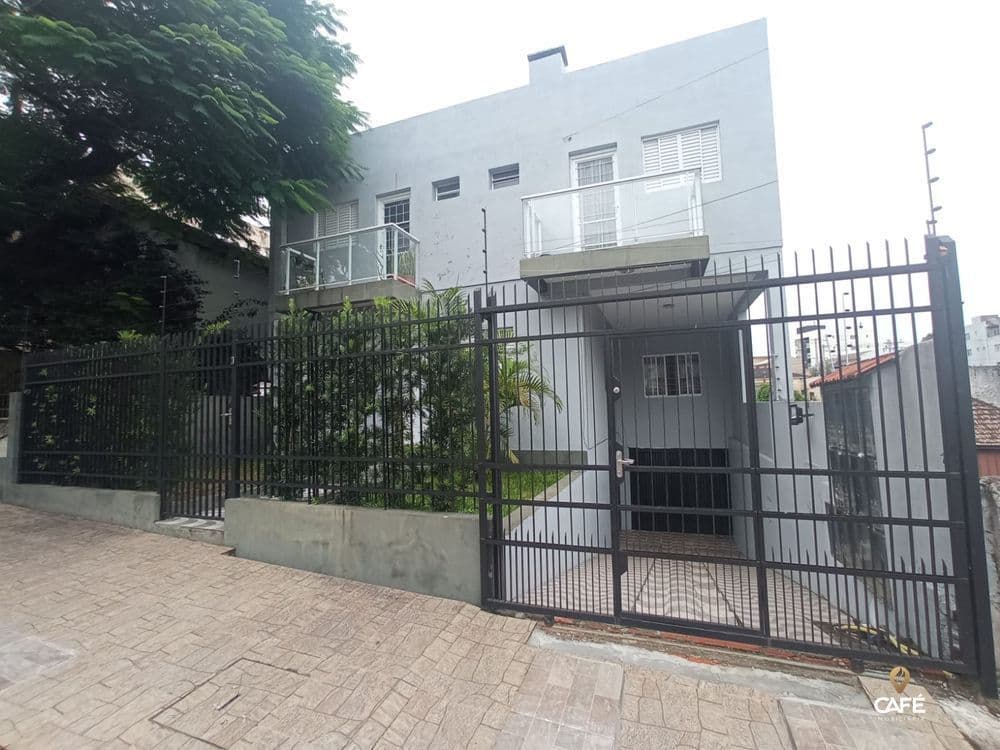 Kitnet Com Banheiro e Sacada Próximo a UFN — Studio com 1 quarto para alugar em Nossa Senhora do Rosário, Santa Maria/RS