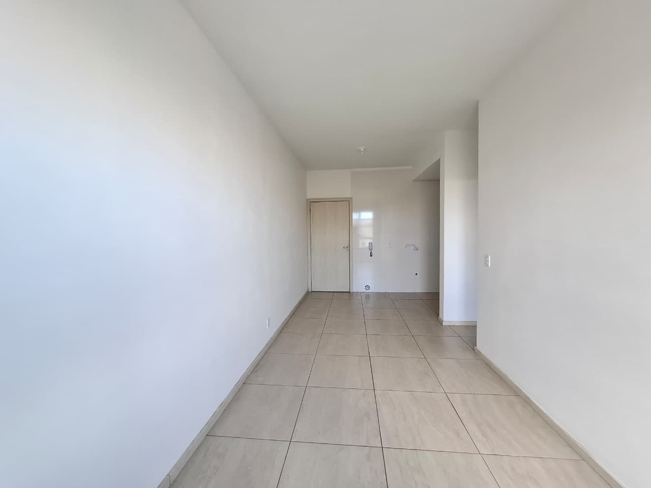 Apartamento de 1 dormitório disponível para locação no bairro Camobi em Santa Maria — Apartamento com 1 quarto para alugar em Camobi, Santa Maria/RS