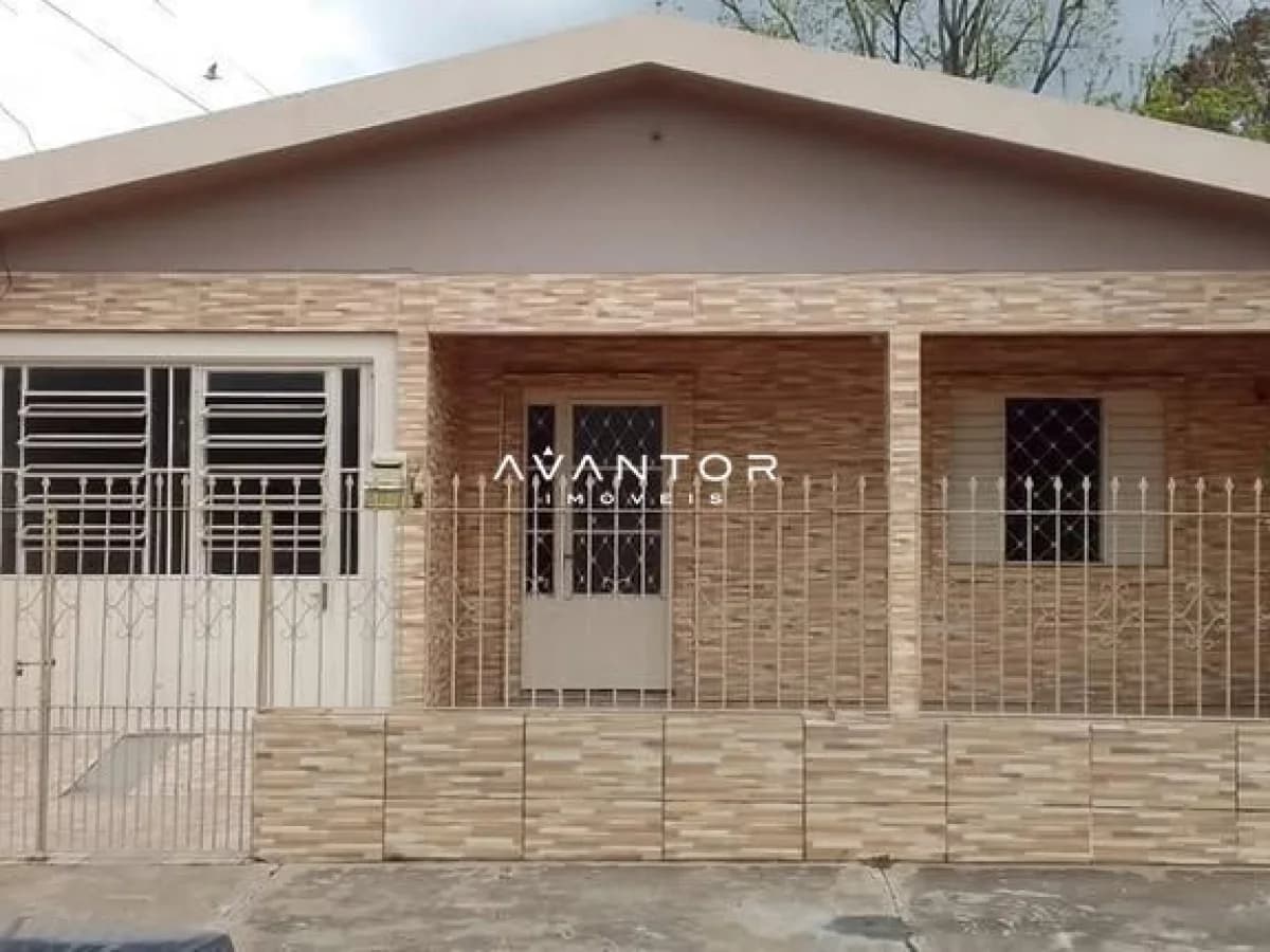 Casa De 3 Dormitórios, Sala De Estar, Banheiro Social, Cozinha, Área De Serviço, Varanda — Casa com 3 quartos à venda em Presidente João Goulart, Santa Maria/RS