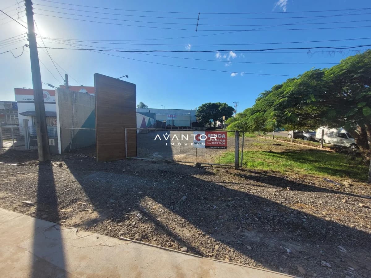 Loja com 2 salas para alugar em Juscelino Kubitschek, Santa Maria/RS
