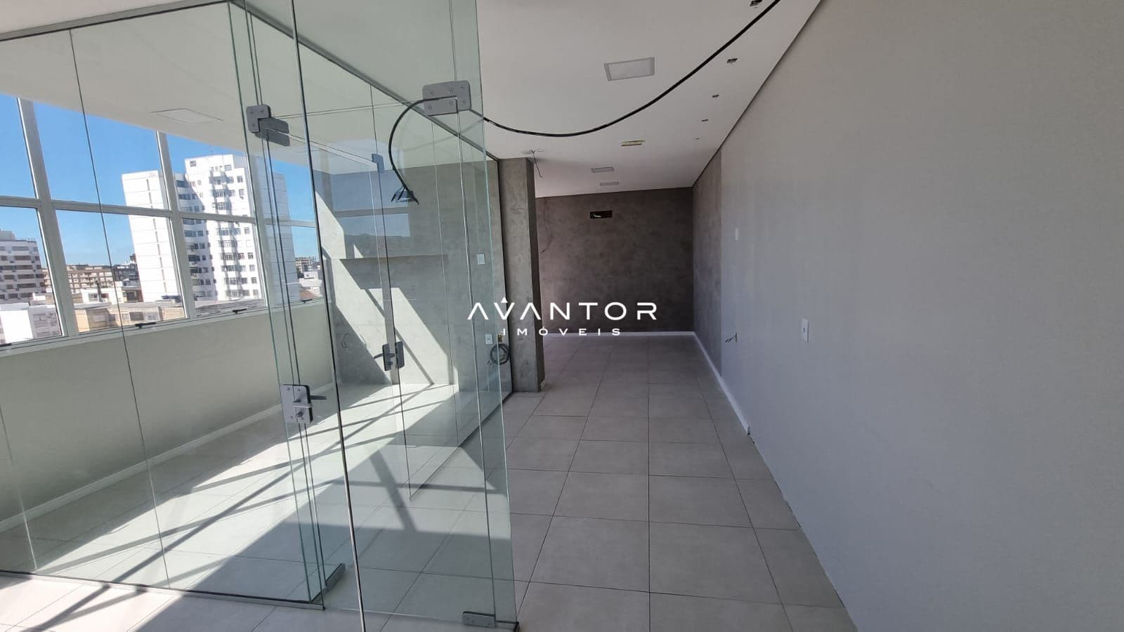 Sala Comercial com 1 sala para alugar no Centro Empresarial Almiro Beltrame, em Centro, Santa Maria/RS — foto 19 de 25