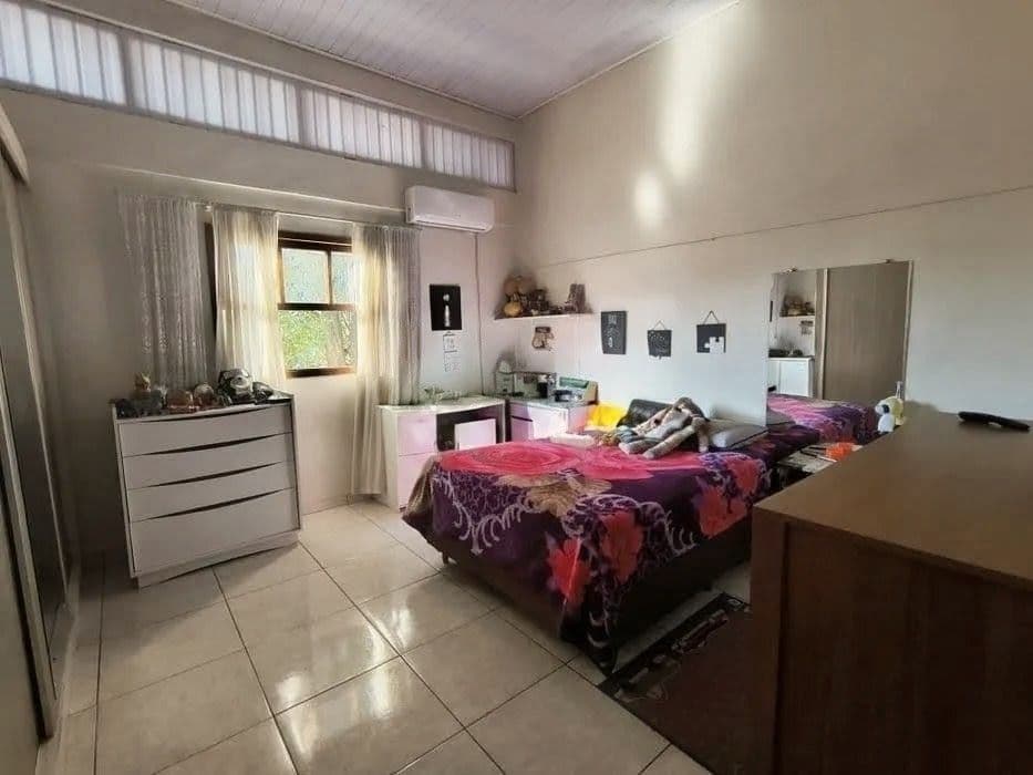 Casa mobiliada de 3 dormitórios no bairro JK para locação — Casa com 3 quartos para alugar em Juscelino Kubitschek, Santa Maria/RS
