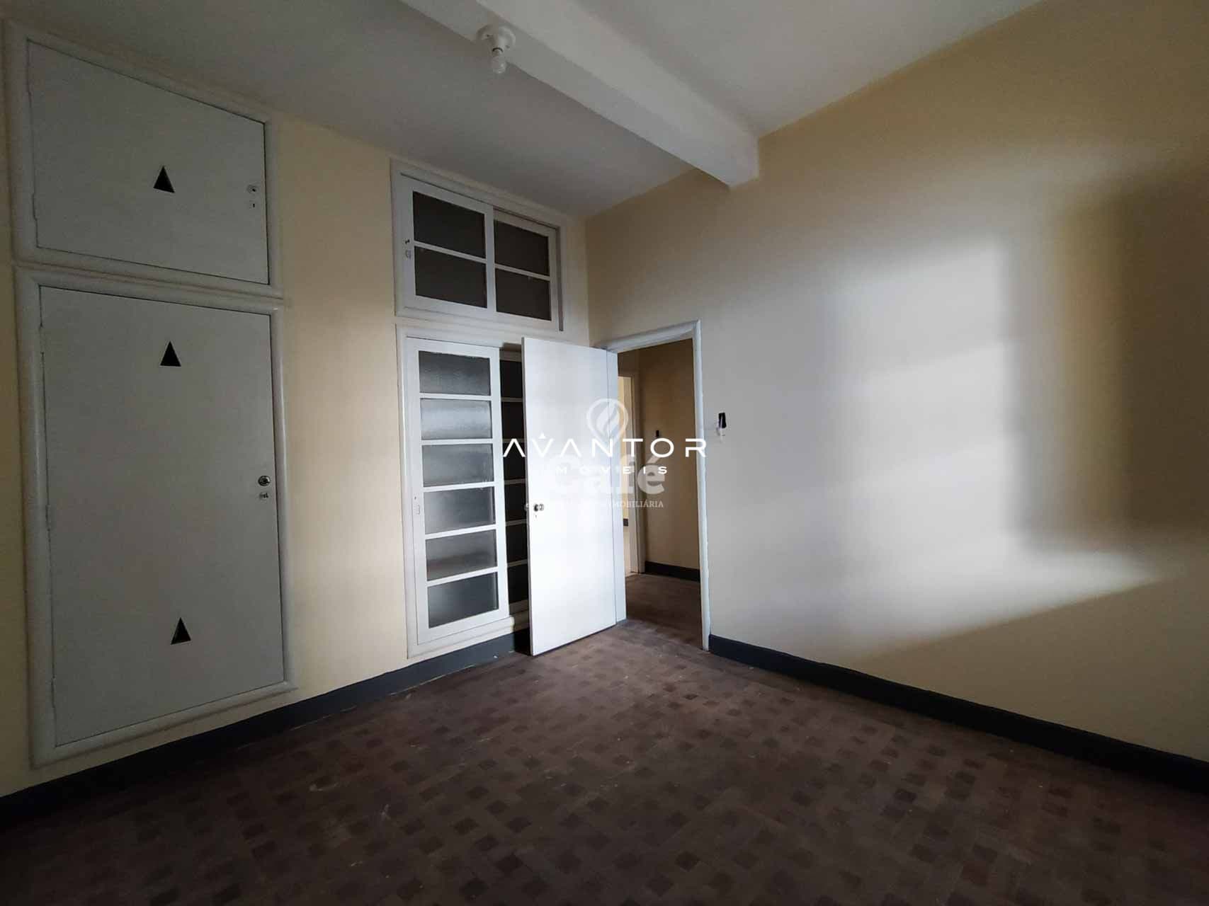 Casa Comercial com 7 salas para alugar em Centro, Santa Maria/RS — foto 21 de 22