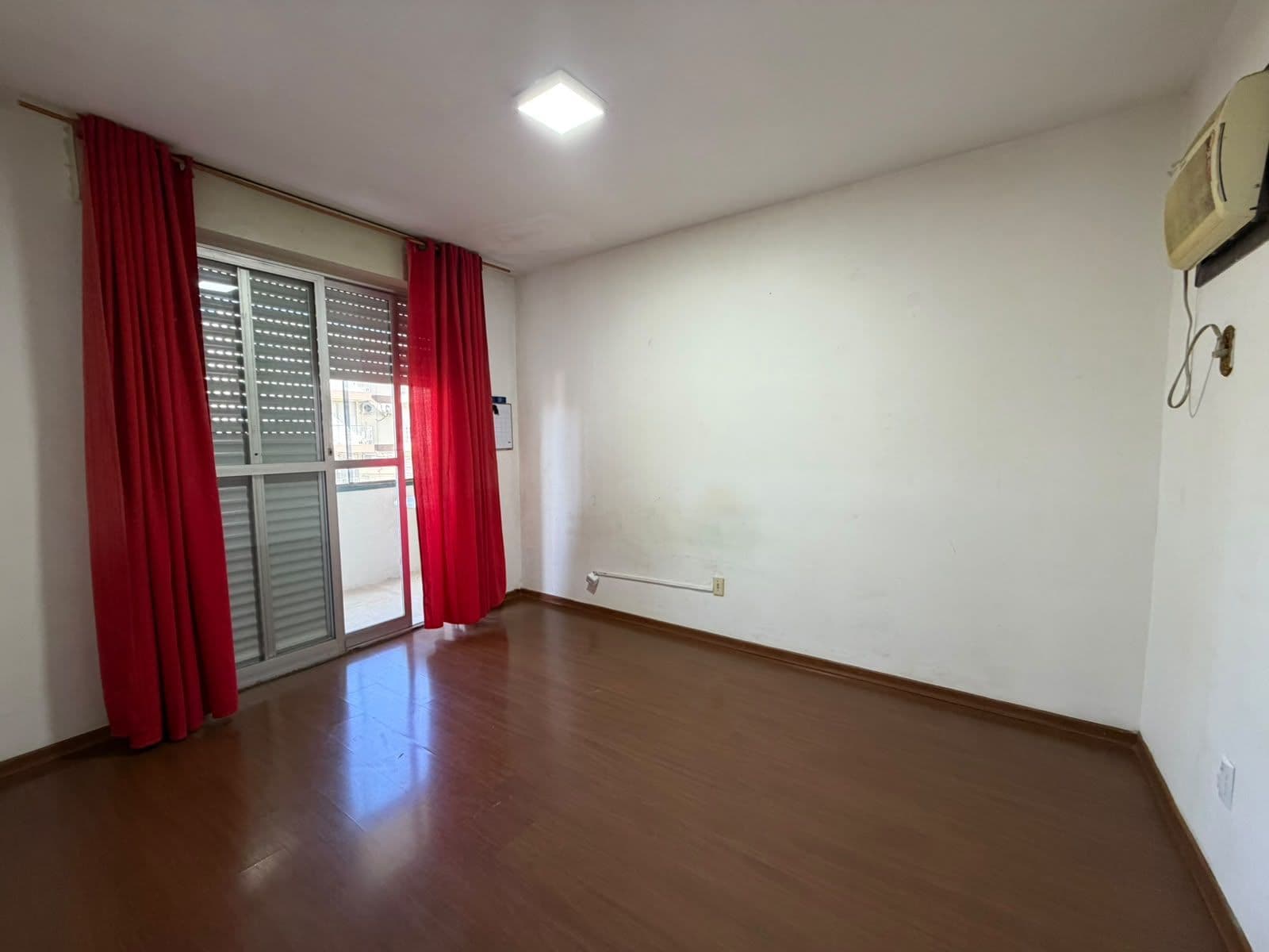 Apartamento com 4 quartos à venda no Edifício Villa Lobos, em Nossa Senhora de Fátima, Santa Maria/RS — foto 4 de 19