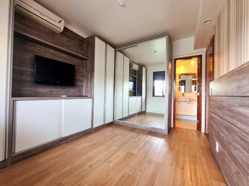 APARTAMENTO 2 Quartos com suíte, 2 banheiros, sacada e vaga de garagem em Nossa Senhora do — Apartamento com 2 quartos à venda em Nossa Senhora do Rosário, Santa Maria/RS
