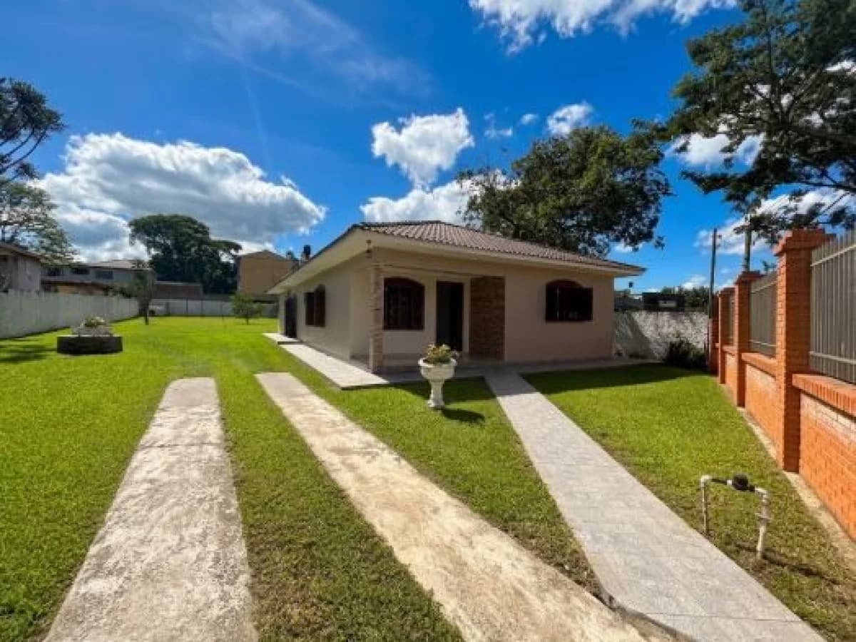 3 dormitórios, 1 suíte, Casa com pátio grande, Boi Morto — Casa com 3 quartos à venda em Boi Morto, Santa Maria/RS