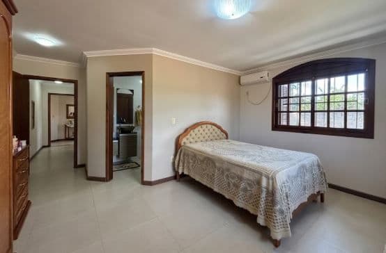 3 dormitórios, 1 suíte, Casa com pátio grande, Boi Morto — Casa com 3 quartos à venda em Boi Morto, Santa Maria/RS