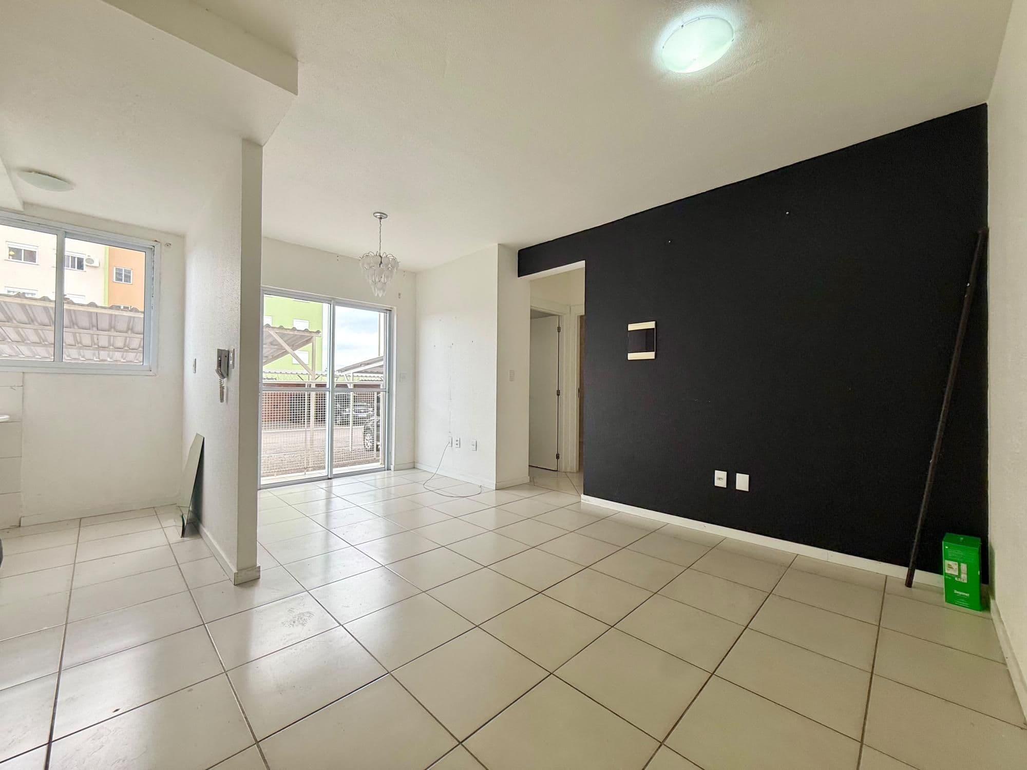 Apartamento 2 quartos, sacada, elevador ,1 vaga no bairro Medianeira — Apartamento com 2 quartos à venda em Nossa Senhora Medianeira, Santa Maria/RS