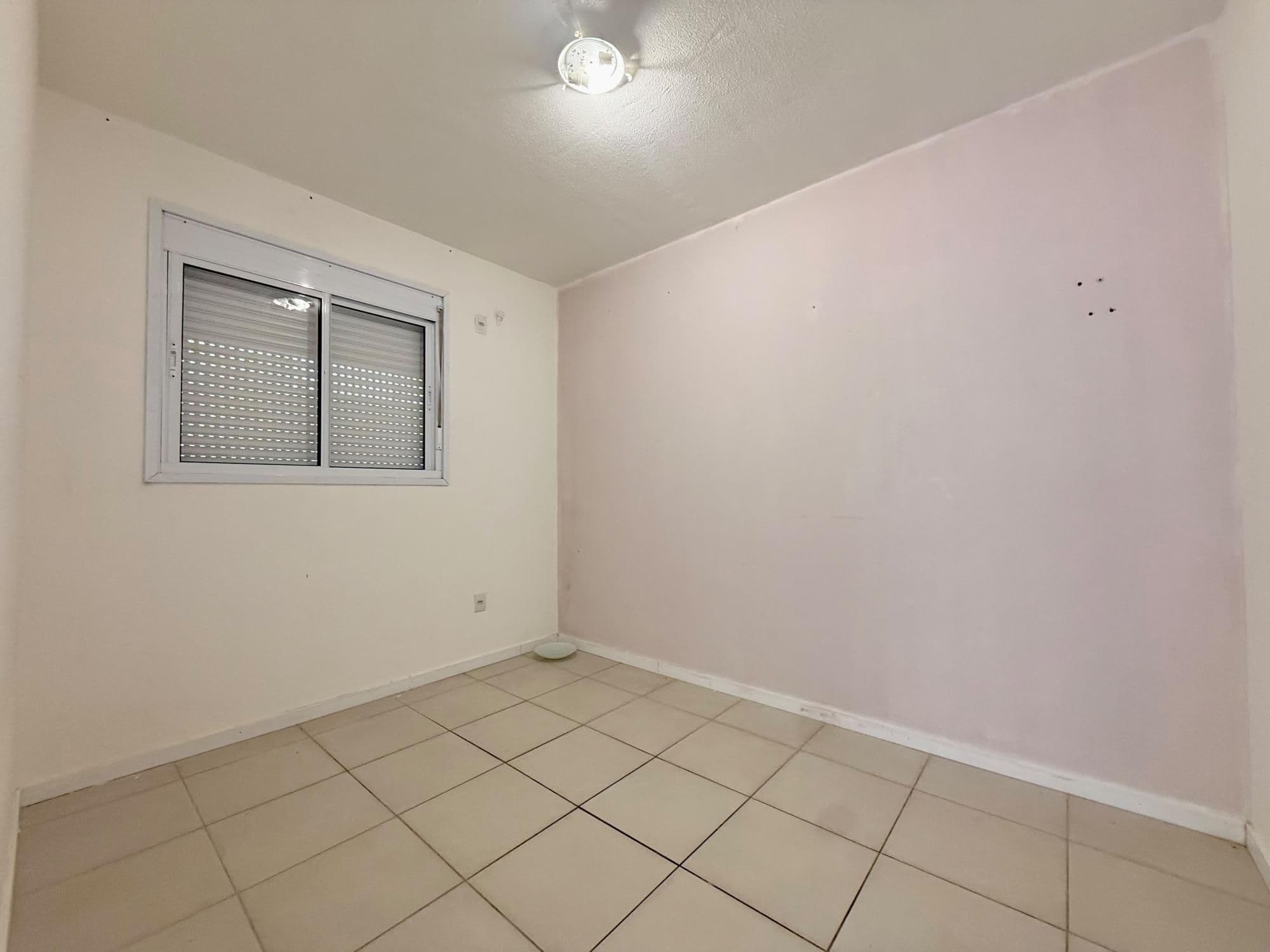 Apartamento 2 quartos, sacada, elevador ,1 vaga no bairro Medianeira — Apartamento com 2 quartos à venda em Nossa Senhora Medianeira, Santa Maria/RS