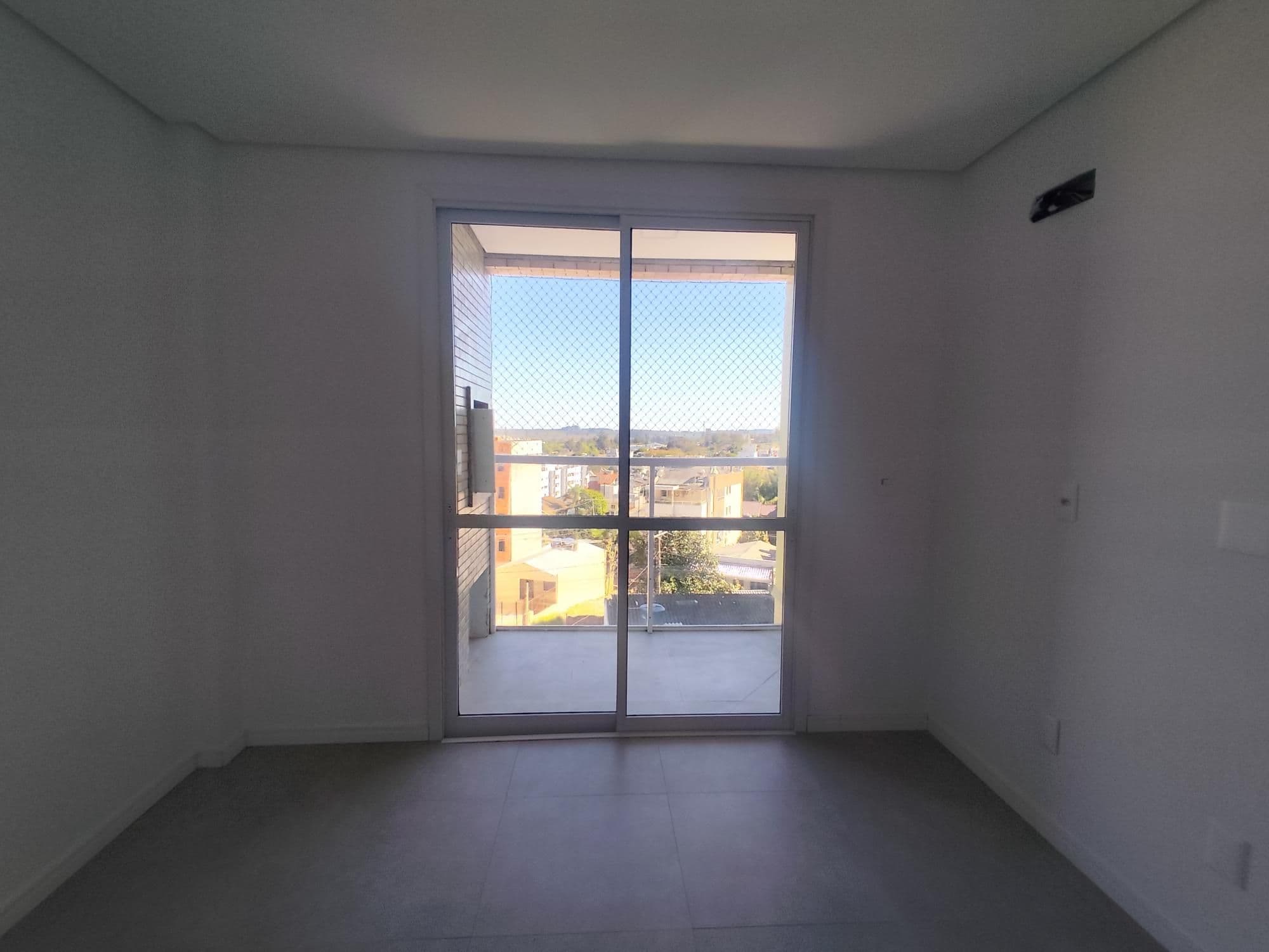 Apartamento Novo De 2 Dormitórios, Suíte, Sala de Estar, Banheiro Social, Cozinha, Sacada — Apartamento com 2 quartos à venda em Nossa Senhora de Lourdes, Santa Maria/RS