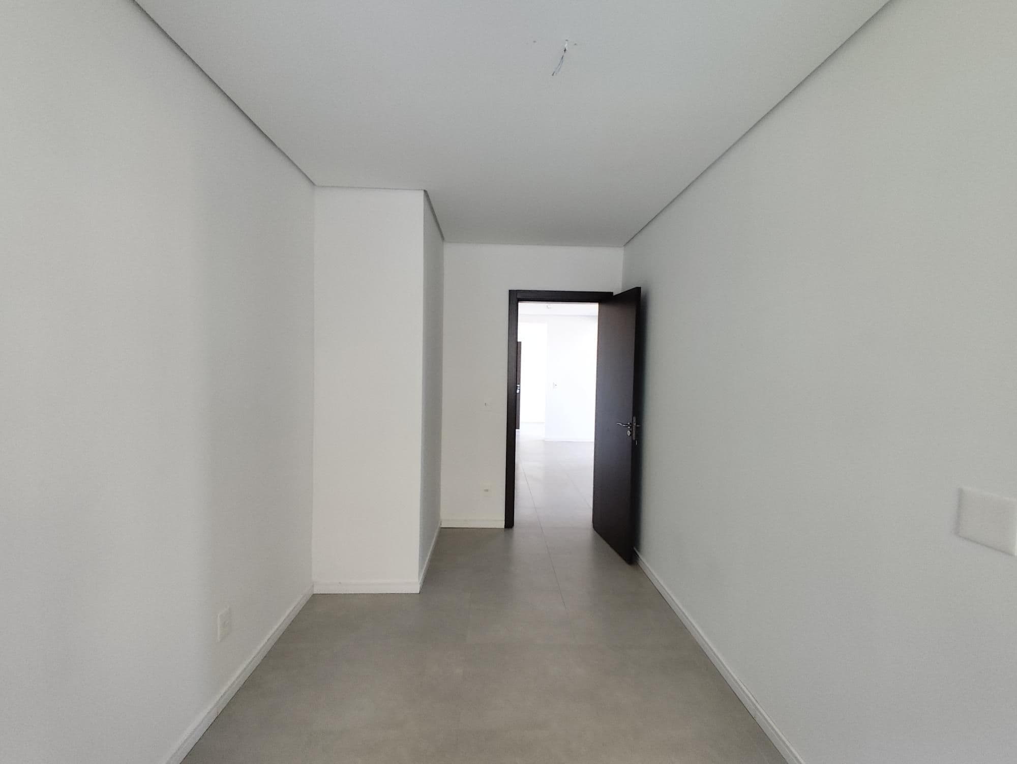 Apartamento Novo De 2 Dormitórios, Suíte, Sala de Estar, Banheiro Social, Cozinha, Sacada — Apartamento com 2 quartos à venda em Nossa Senhora de Lourdes, Santa Maria/RS