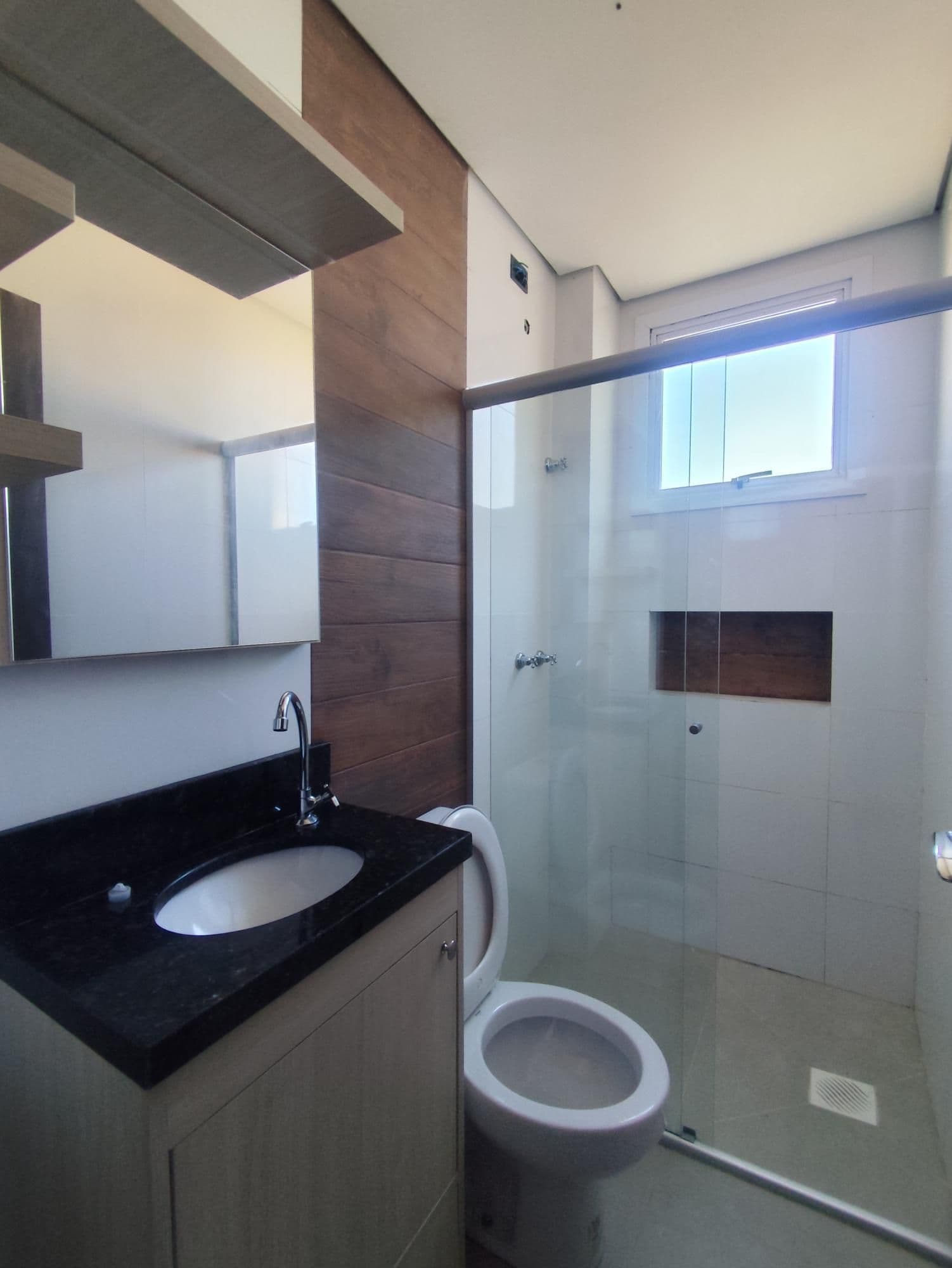 Apartamento Novo De 2 Dormitórios, Suíte, Sala de Estar, Banheiro Social, Cozinha, Sacada — Apartamento com 2 quartos à venda em Nossa Senhora de Lourdes, Santa Maria/RS