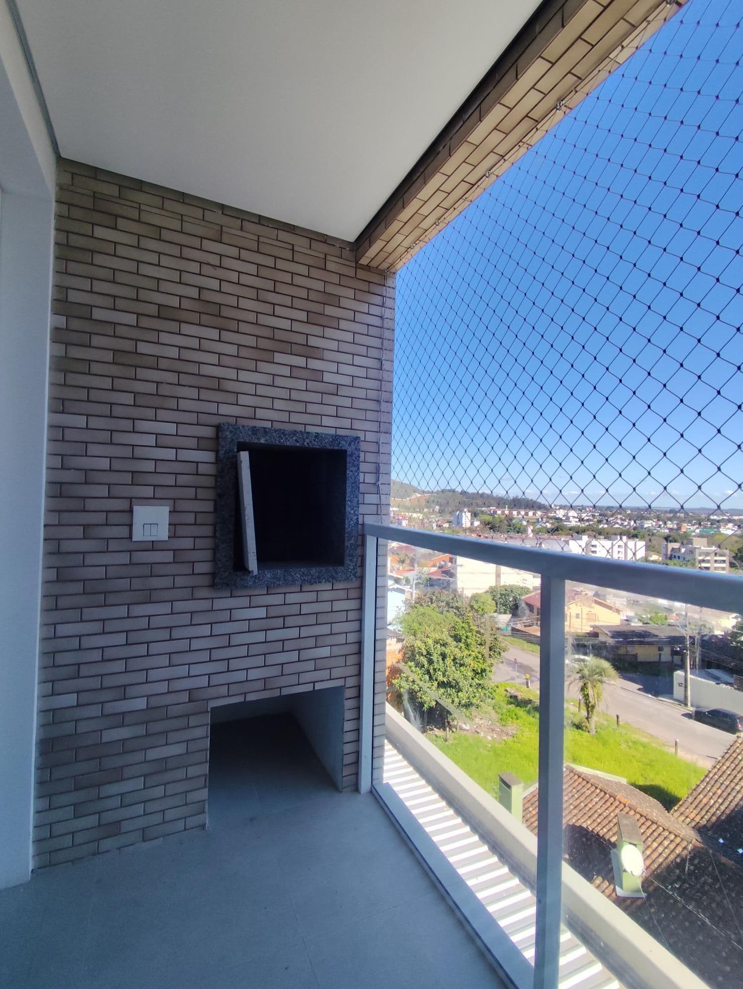 Apartamento Novo De 2 Dormitórios, Suíte, Sala de Estar, Banheiro Social, Cozinha, Sacada — Apartamento com 2 quartos à venda em Nossa Senhora de Lourdes, Santa Maria/RS