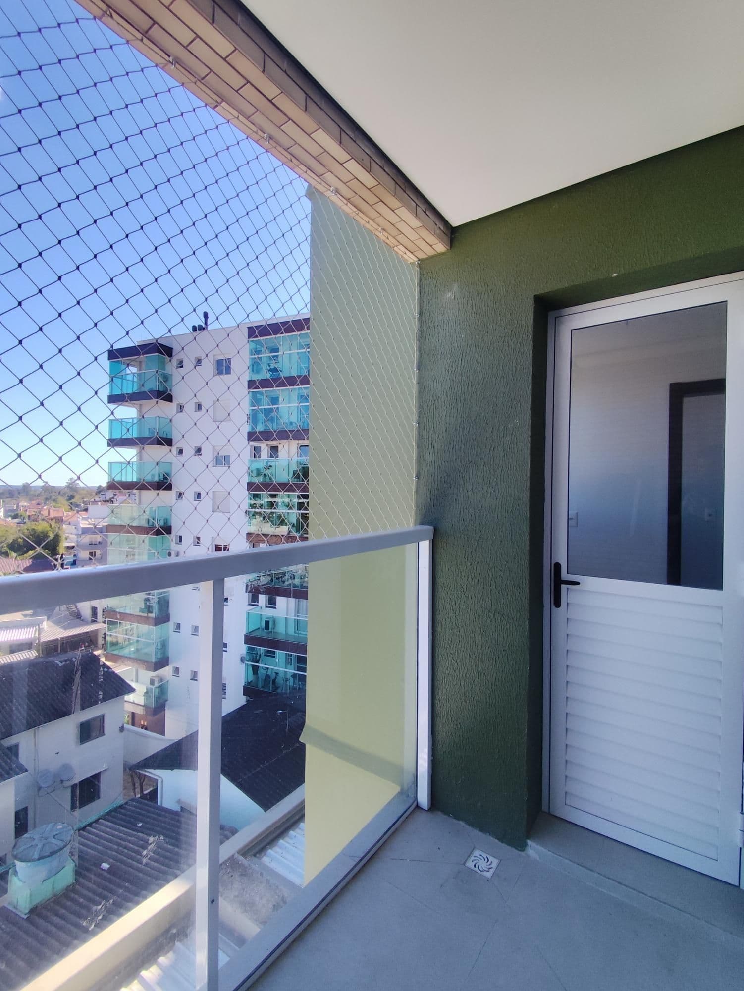 Apartamento Novo De 2 Dormitórios, Suíte, Sala de Estar, Banheiro Social, Cozinha, Sacada — Apartamento com 2 quartos à venda em Nossa Senhora de Lourdes, Santa Maria/RS