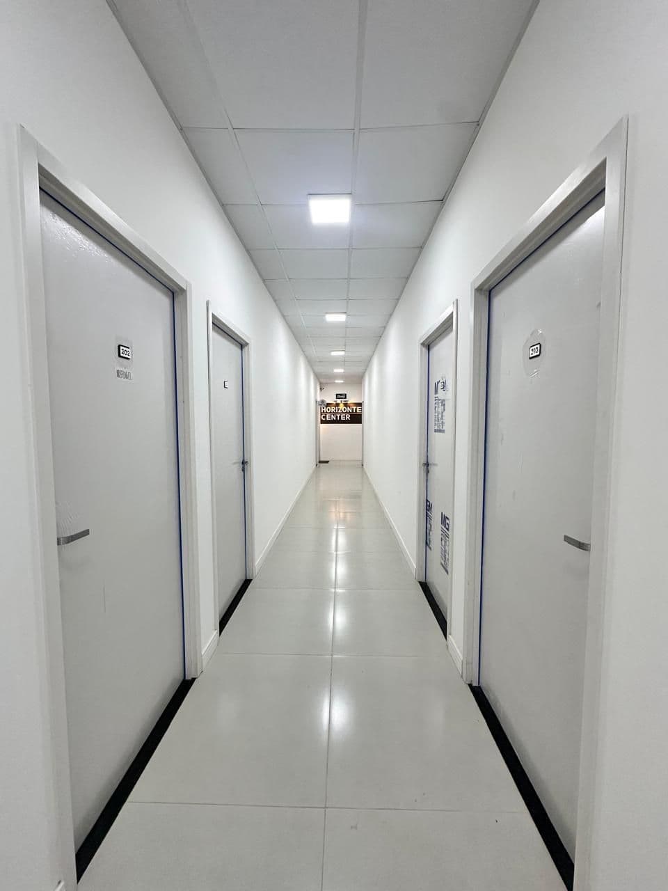 Sala Comercial com 1 sala para alugar em Camobi, Santa Maria/RS — foto 5 de 12