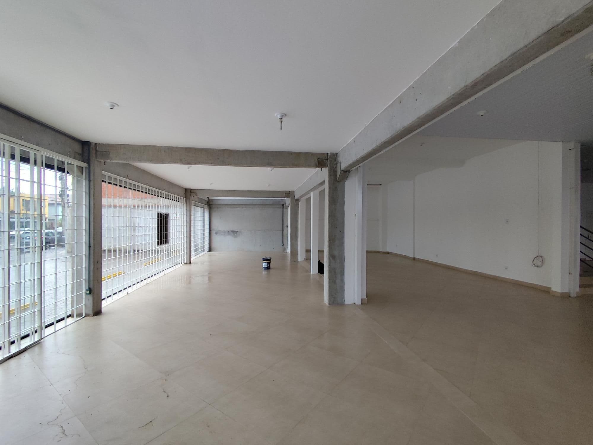 Pavilhão com 3 salas para alugar em Salgado Filho, Santa Maria/RS — foto 2 de 16