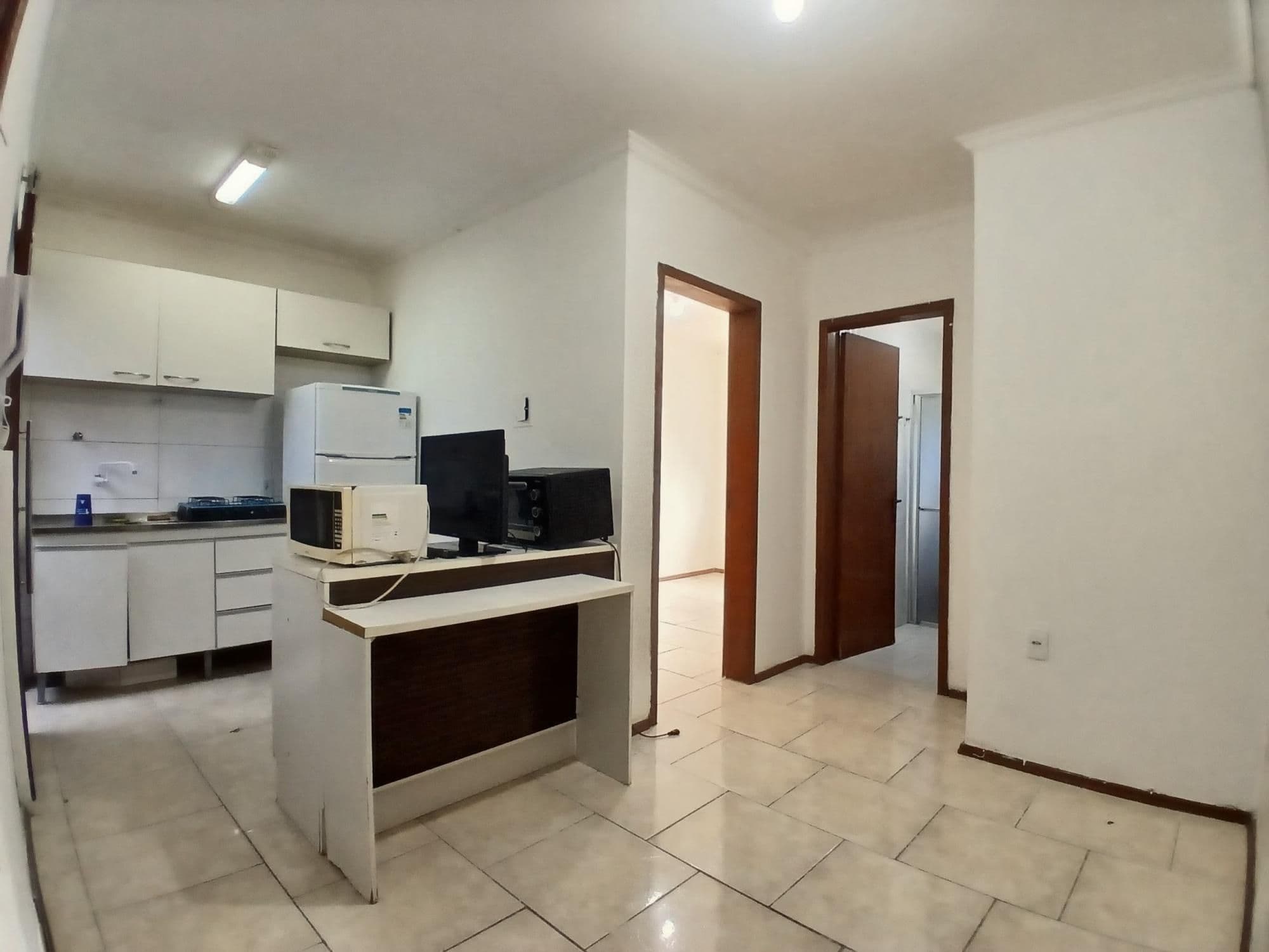 Apartamento semi mobiliado de 1 dormitório, sala e cozinha conjugadas, banheiro social, ár — Apartamento com 1 quarto à venda em Nossa Senhora das Dores, Santa Maria/RS