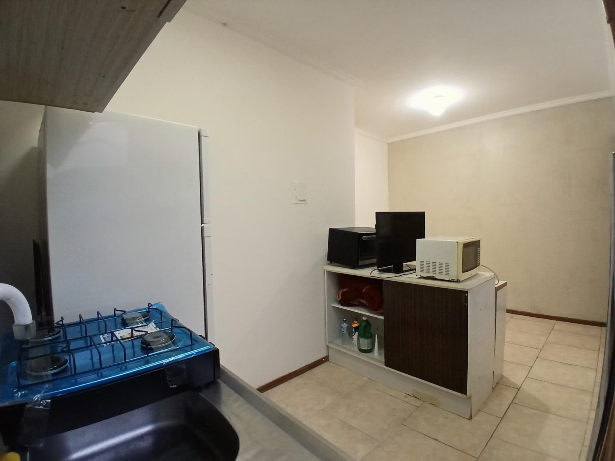 Apartamento semi mobiliado de 1 dormitório, sala e cozinha conjugadas, banheiro social, ár — Apartamento com 1 quarto à venda em Nossa Senhora das Dores, Santa Maria/RS