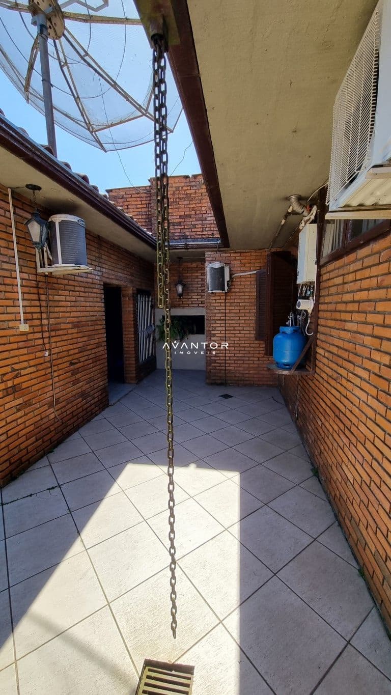 Casa com 3 quartos à venda em Nossa Senhora de Lourdes, Santa Maria/RS — foto 22 de 35