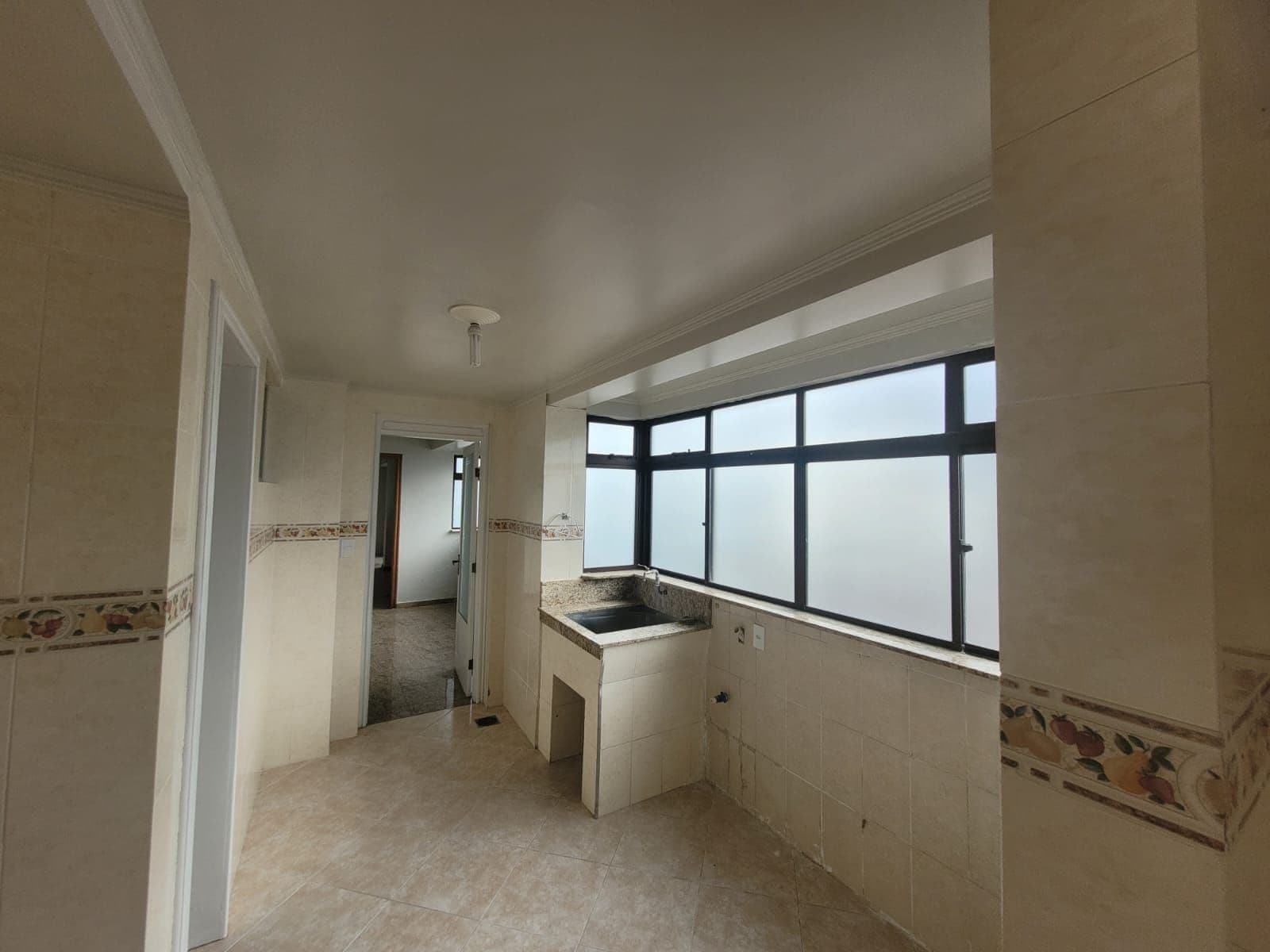 5 dormitórios, 2 suítes, 2 vagas, Av. Presidente Vargas — Apartamento com 5 quartos à venda em Nossa Senhora de Fátima, Santa Maria/RS