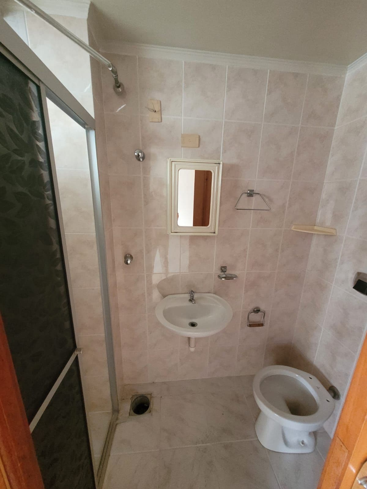 5 dormitórios, 2 suítes, 2 vagas, Av. Presidente Vargas — Apartamento com 5 quartos à venda em Nossa Senhora de Fátima, Santa Maria/RS