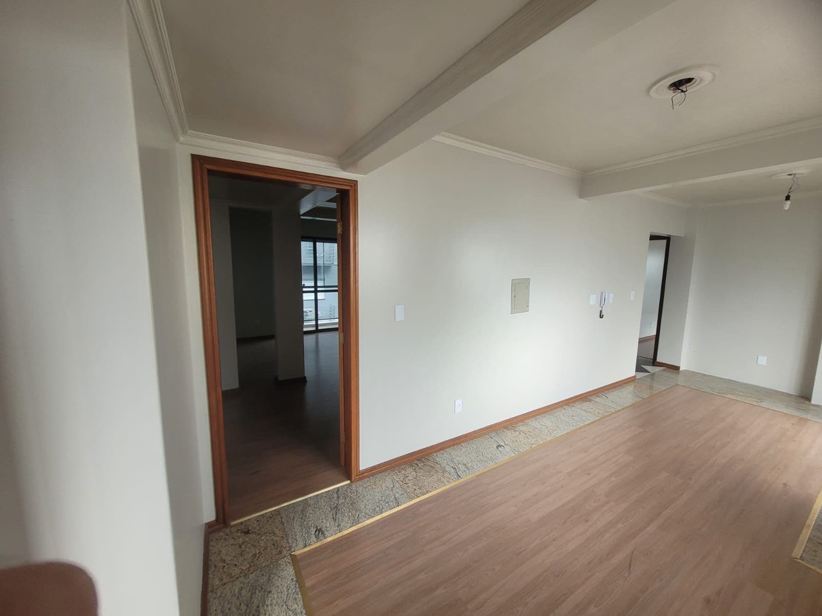 5 dormitórios, 2 suítes, 2 vagas, Av. Presidente Vargas — Apartamento com 5 quartos à venda em Nossa Senhora de Fátima, Santa Maria/RS