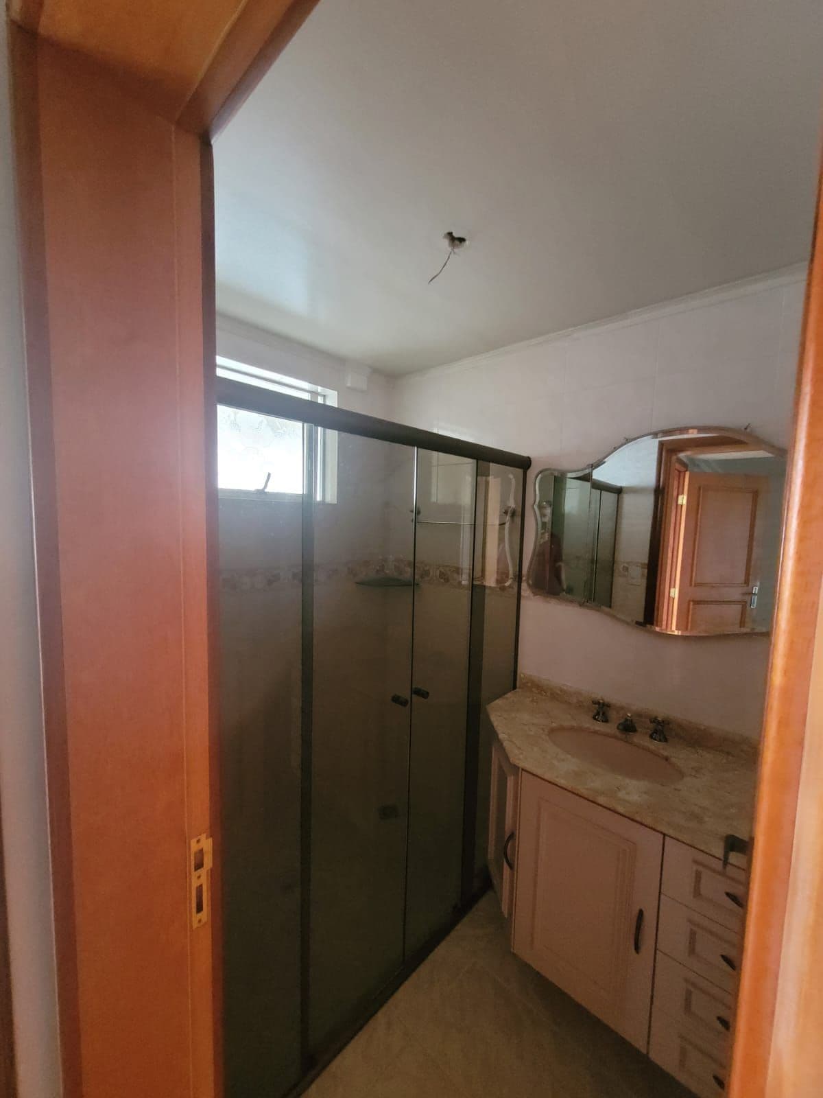 5 dormitórios, 2 suítes, 2 vagas, Av. Presidente Vargas — Apartamento com 5 quartos à venda em Nossa Senhora de Fátima, Santa Maria/RS