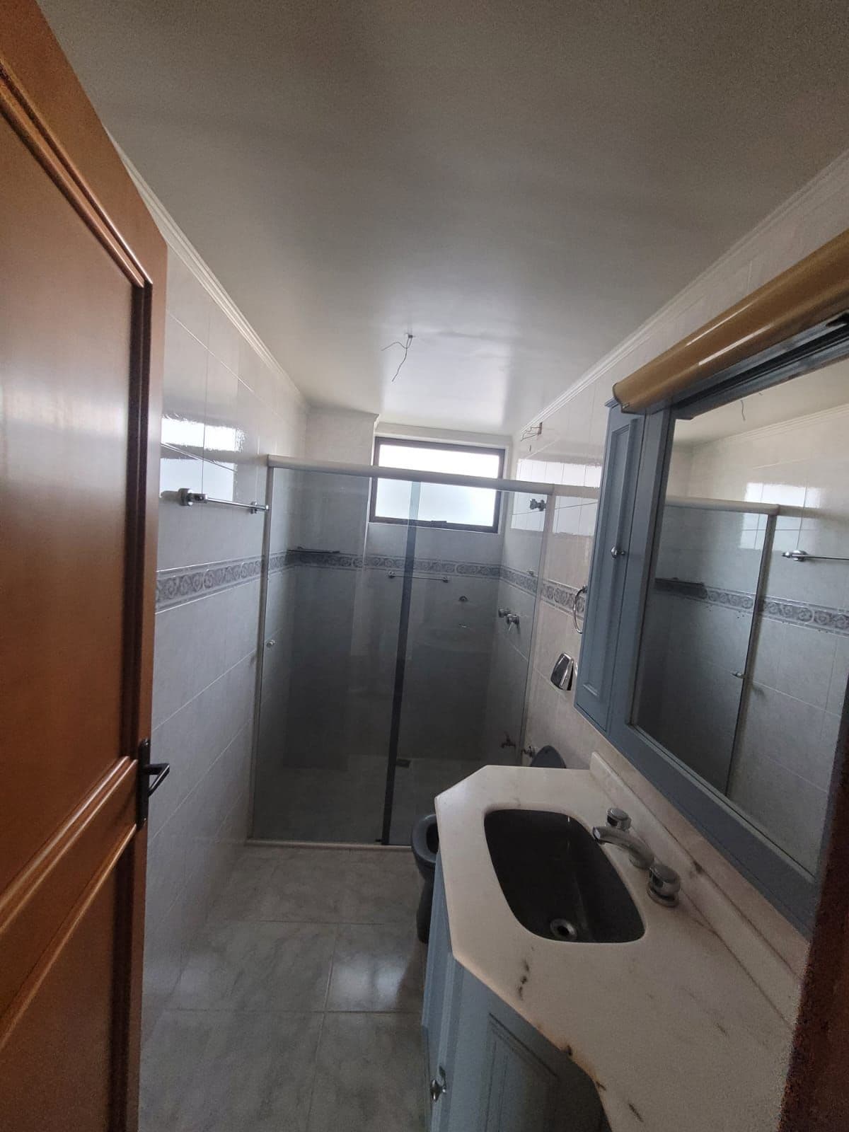 5 dormitórios, 2 suítes, 2 vagas, Av. Presidente Vargas — Apartamento com 5 quartos à venda em Nossa Senhora de Fátima, Santa Maria/RS