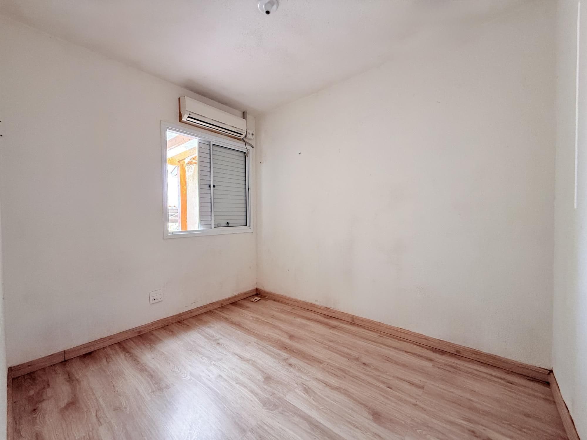 Casa com 3 dormitórios em condomínio fechado — Casa com 3 quartos à venda em Cerrito, Santa Maria/RS
