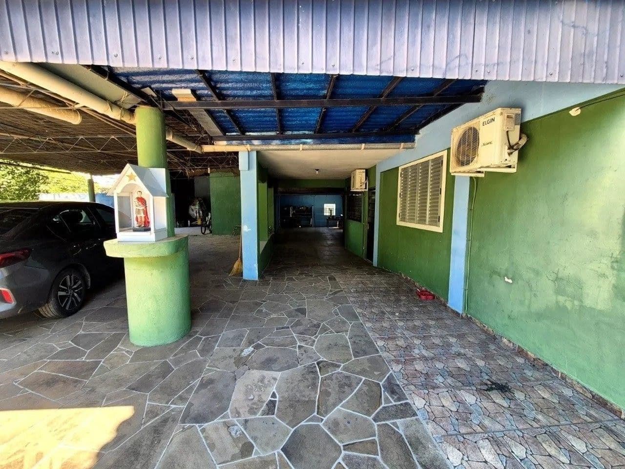 Casa duplex de 5 dormitórios a venda na Boca do Monte — Casa com 5 quartos à venda em Boca do Monte, Santa Maria/RS