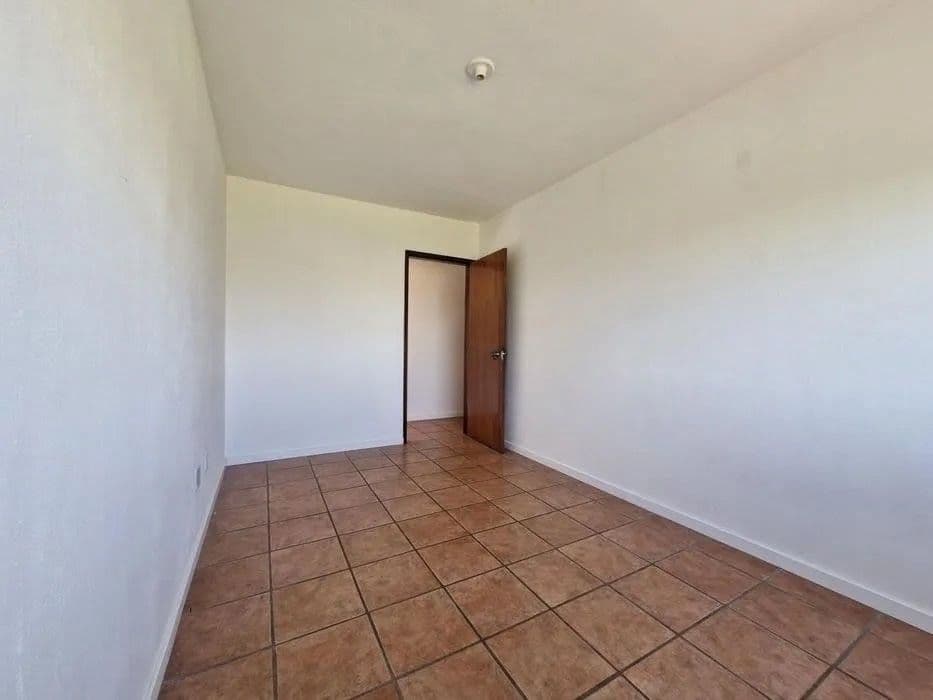 Apartamento de 2 dormitórios, suíte, sala de estar, banheiro social, cozinha, área de serv — Apartamento com 2 quartos à venda em Nossa Senhora do Rosário, Santa Maria/RS
