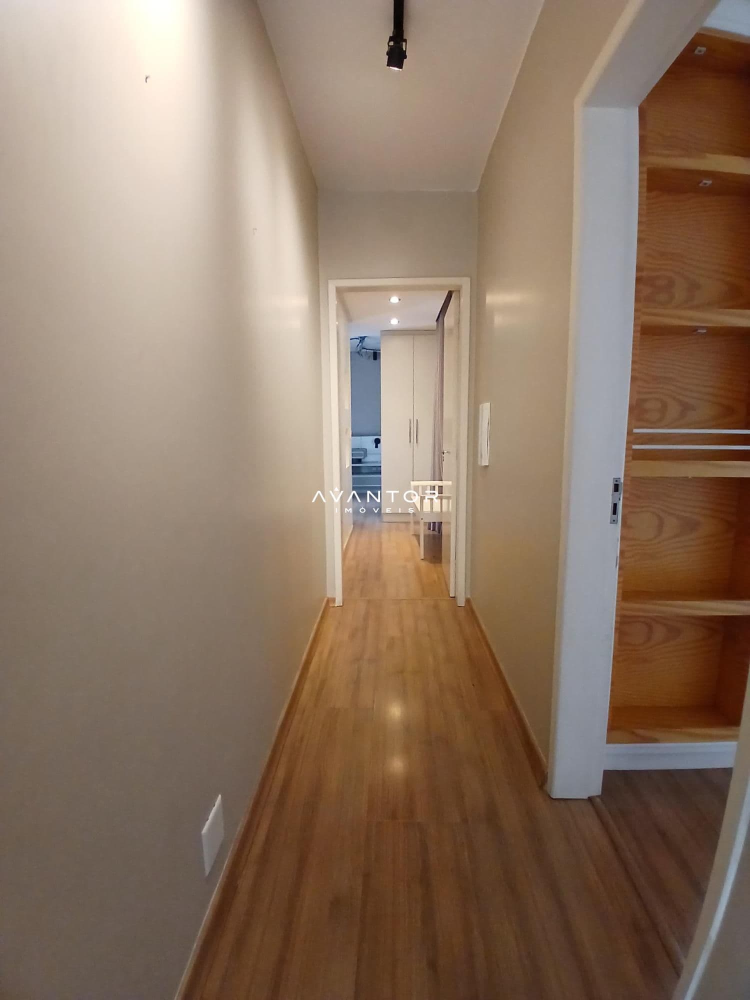 Casa com 4 quartos à venda em Nossa Senhora de Lourdes, Santa Maria/RS — foto 10 de 56