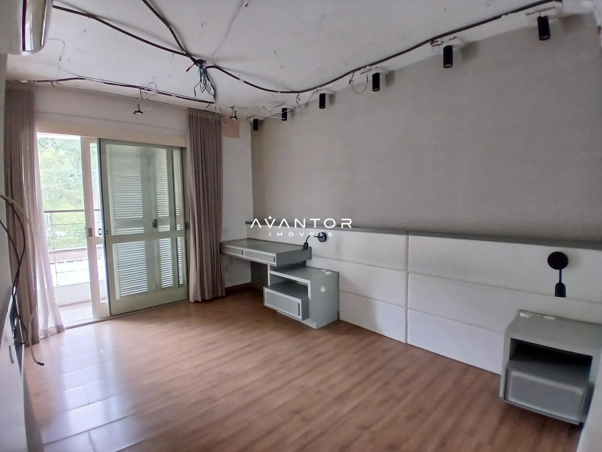 Casa com 4 quartos à venda em Nossa Senhora de Lourdes, Santa Maria/RS — foto 17 de 56