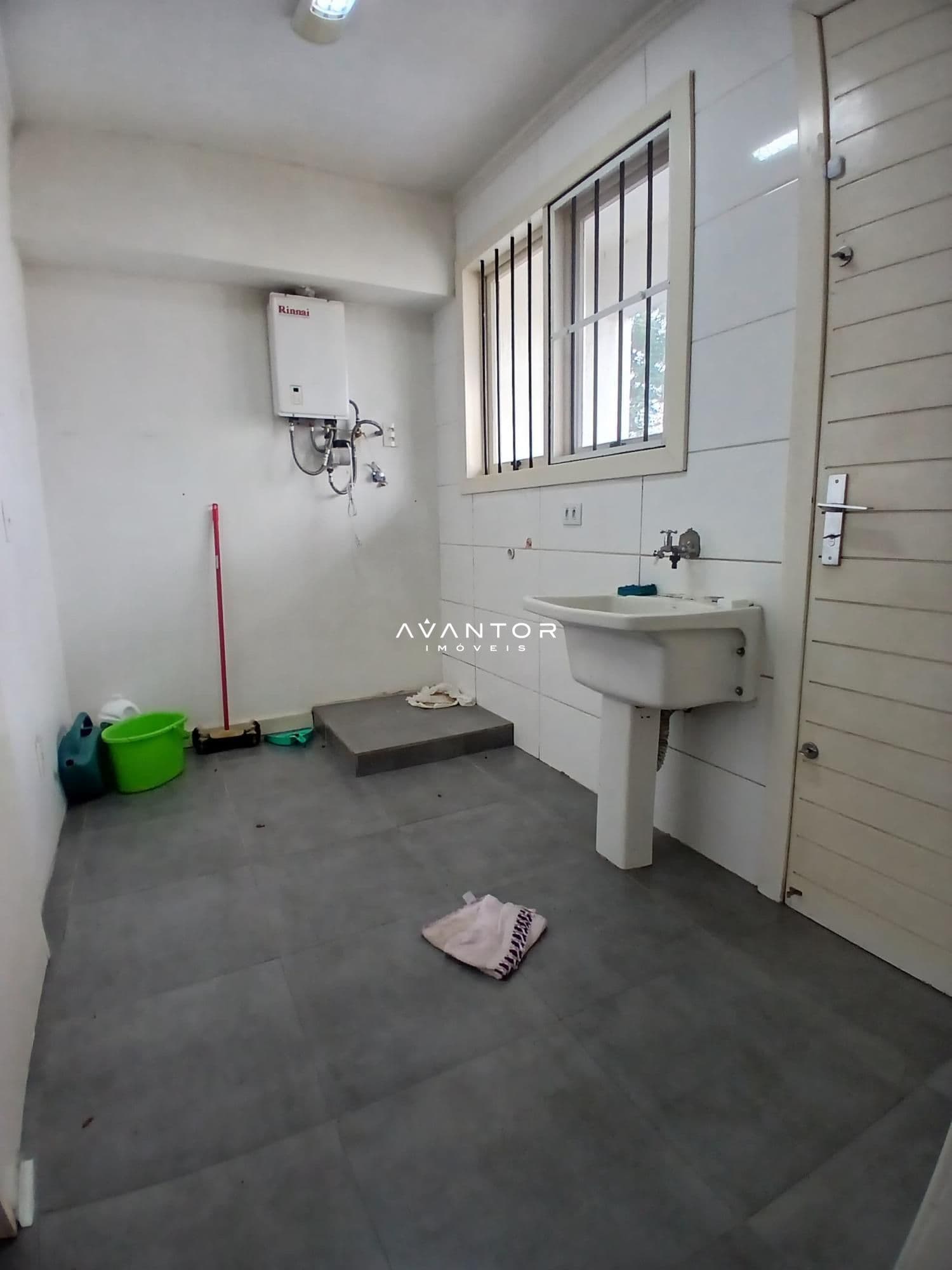 Casa com 4 quartos à venda em Nossa Senhora de Lourdes, Santa Maria/RS — foto 38 de 56