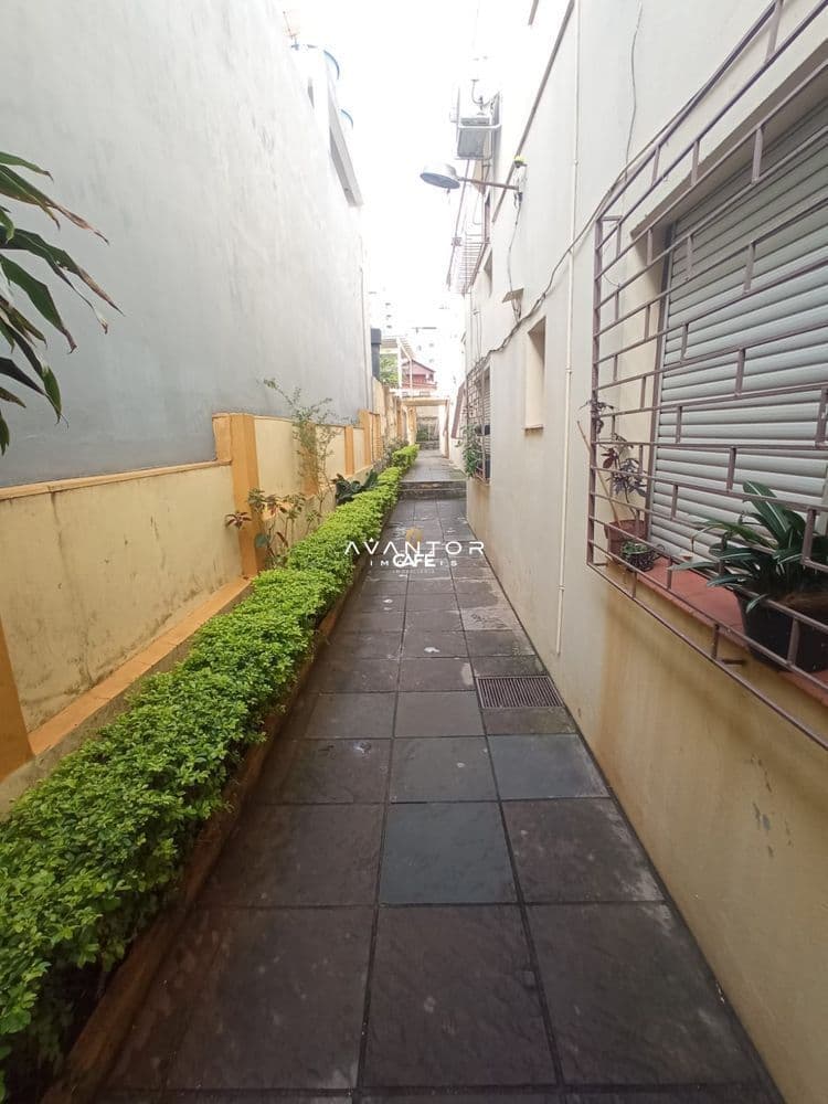 Apartamento com 2 quartos para alugar no Edifício Canada, em Centro, Santa Maria/RS — foto 2 de 18