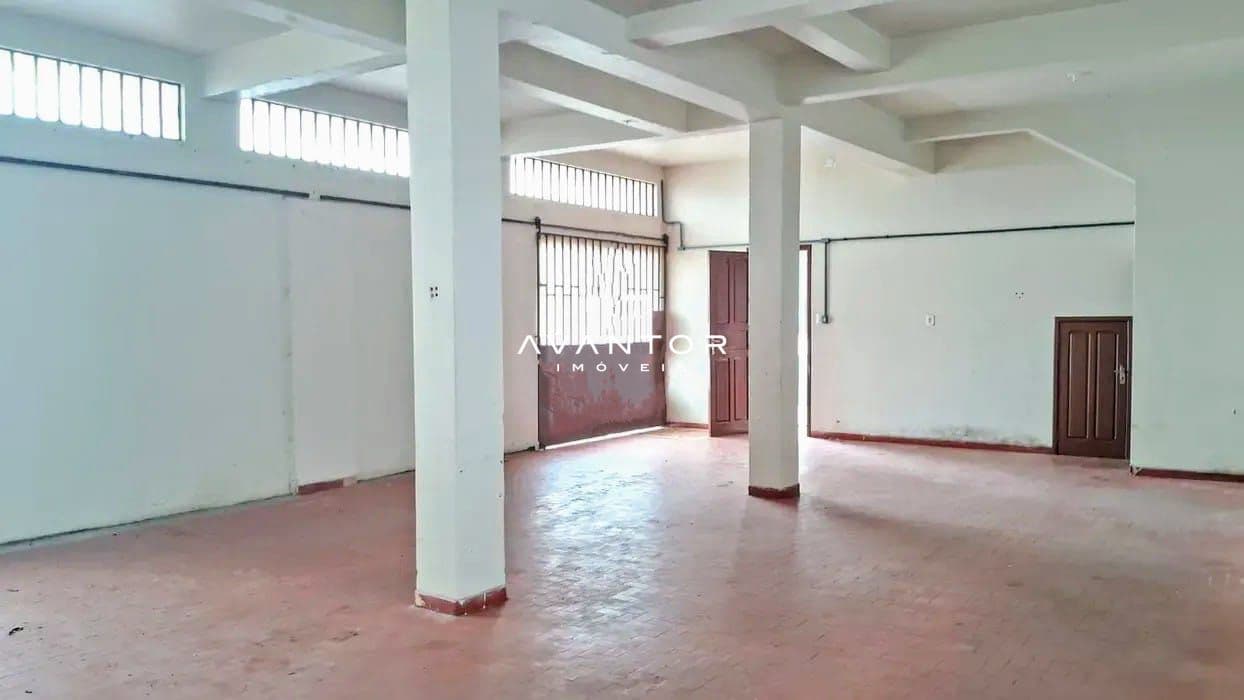 Sala Comercial com 1 sala à venda em Camobi, Santa Maria/RS — foto 2 de 7