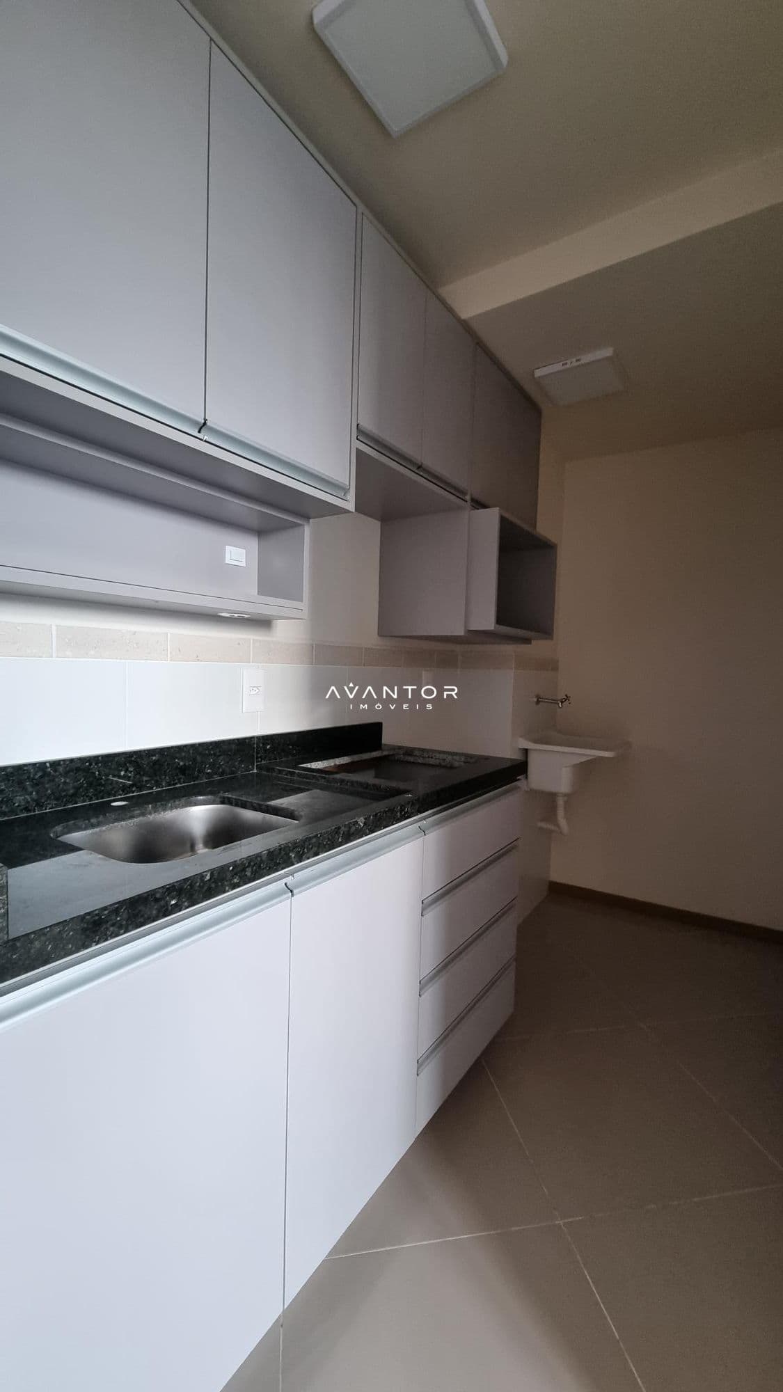 Apartamento com 2 quartos para alugar no Residencial Cristo Rei, em Centro, Santa Maria/RS — foto 3 de 6