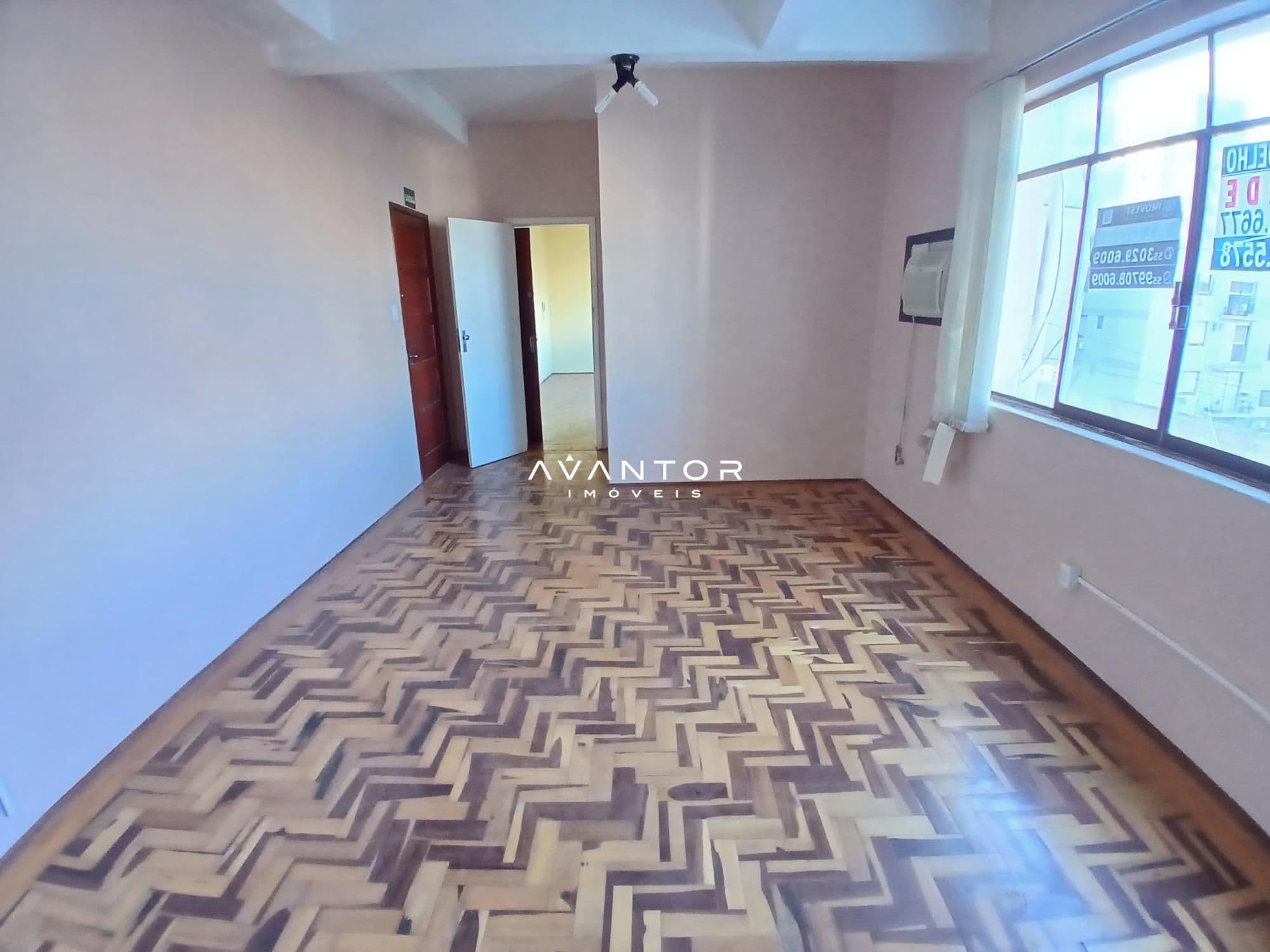 Sala Comercial com 2 salas para alugar no Edificio Tarcilo, em Centro, Santa Maria/RS — foto 4 de 7