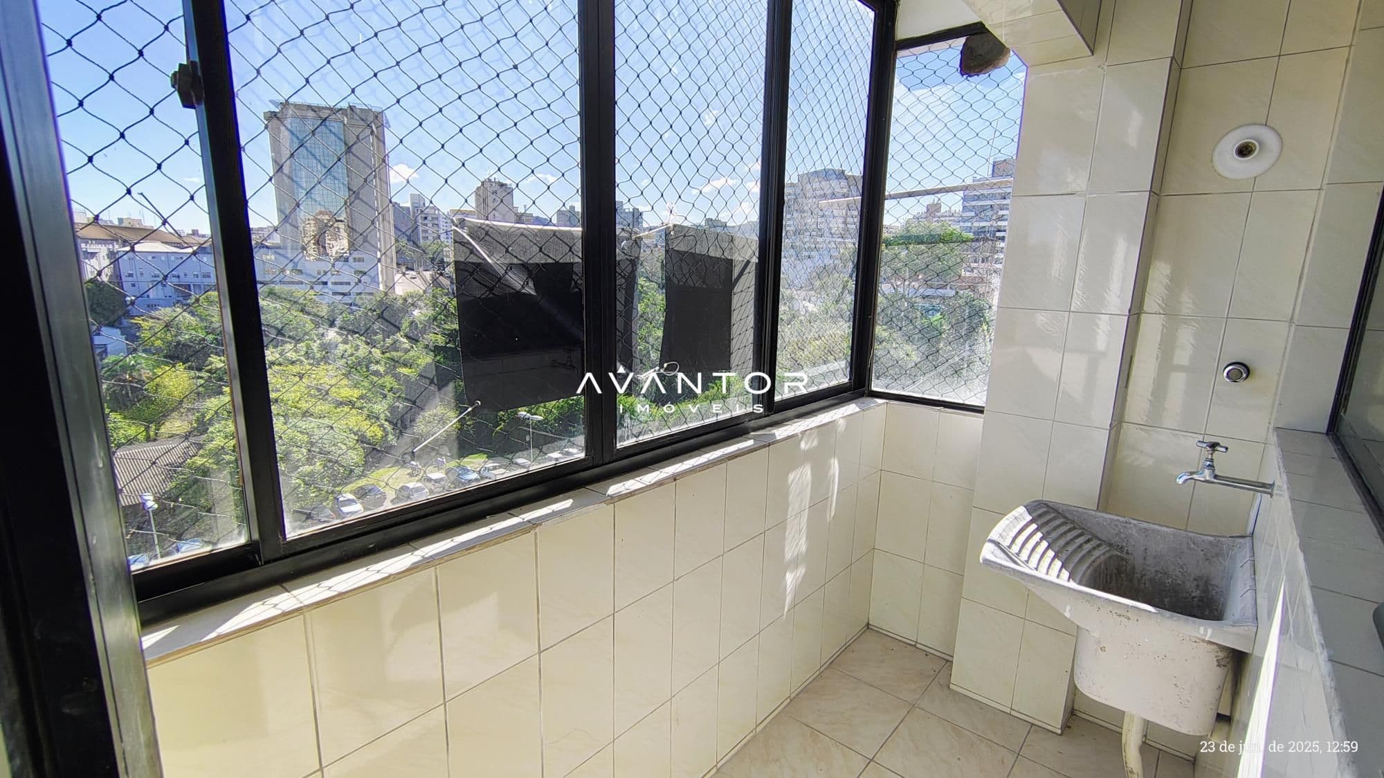 Apartamento com 2 quartos à venda no Edifício Algarve, em Centro, Santa Maria/RS — foto 9 de 14