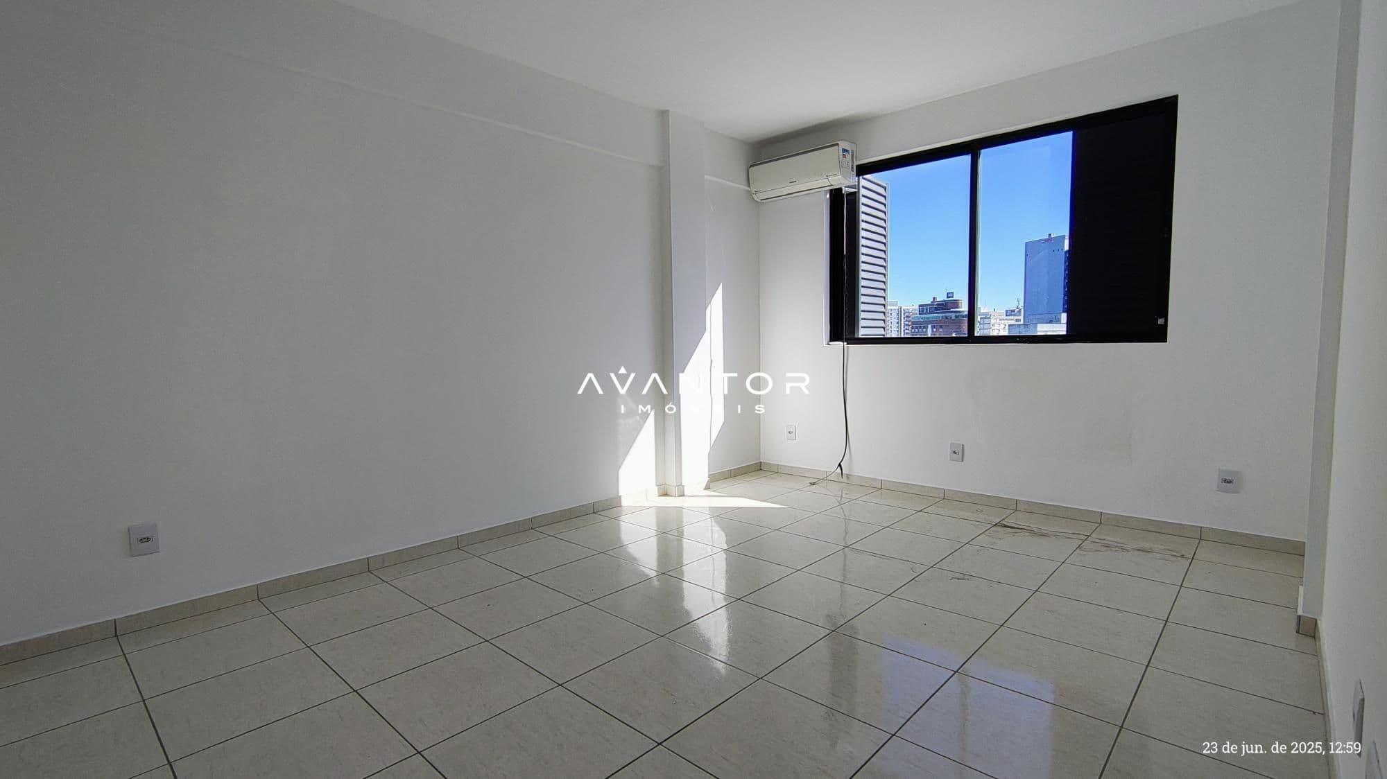 Apartamento com 2 quartos à venda no Edifício Algarve, em Centro, Santa Maria/RS — foto 10 de 14