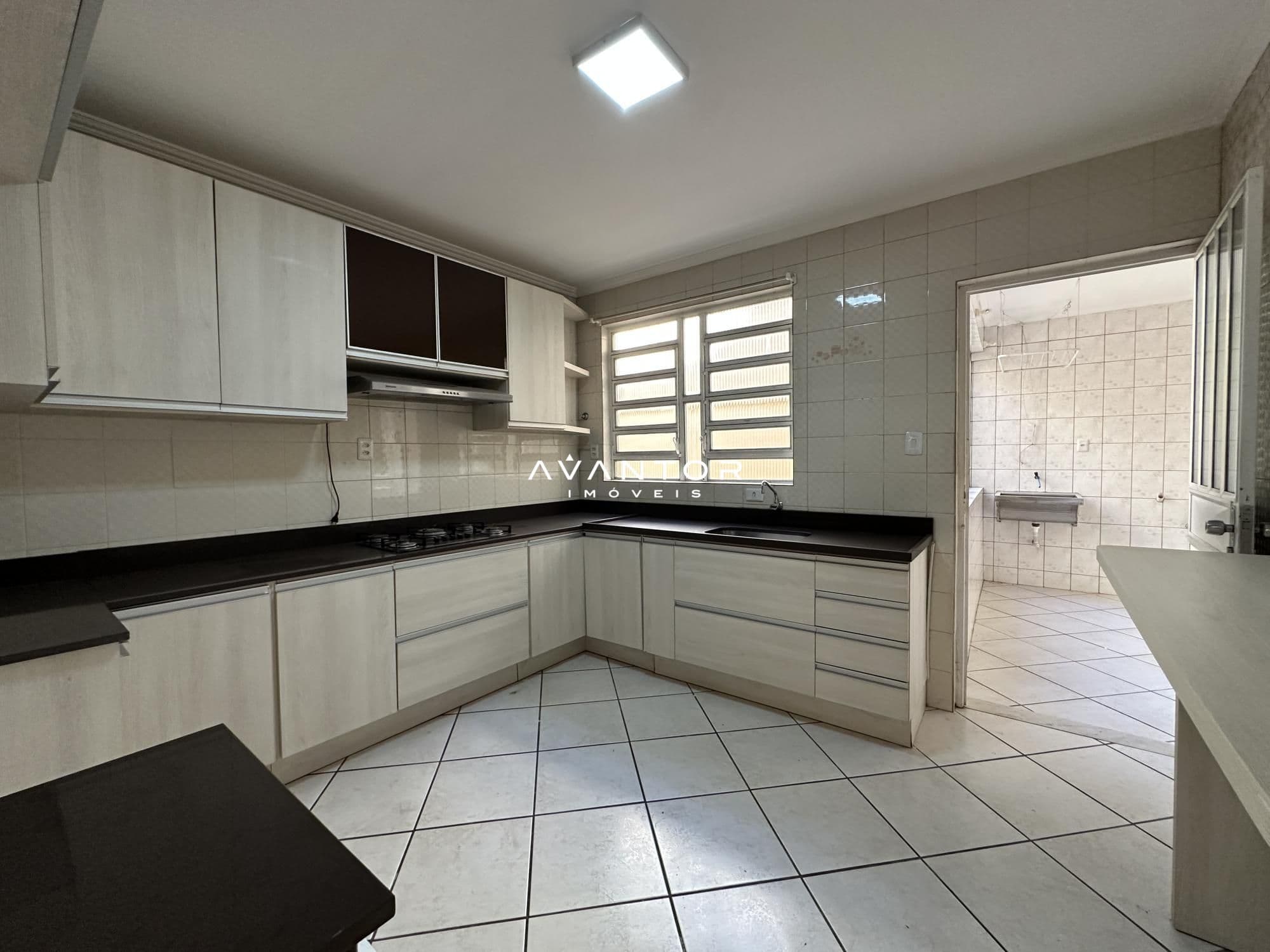 Apartamento com 3 quartos à venda no Edifício Tais, em Nossa Senhora Medianeira, Santa Maria/RS — foto 5 de 14