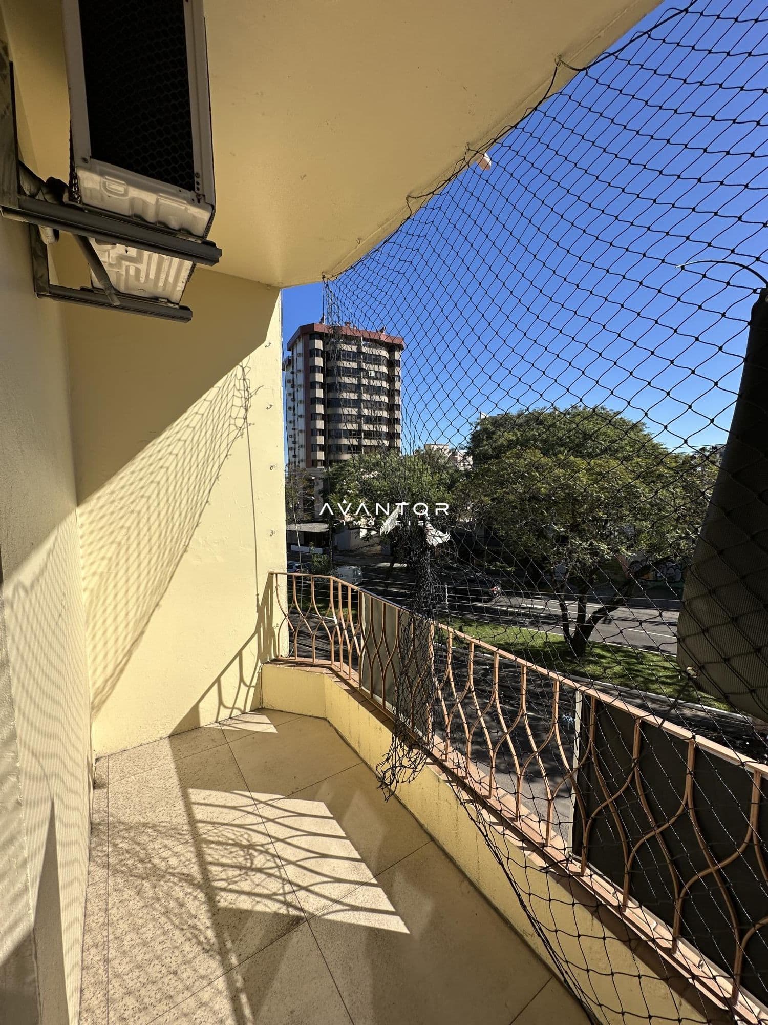 Apartamento com 3 quartos à venda no Edifício Tais, em Nossa Senhora Medianeira, Santa Maria/RS — foto 10 de 14