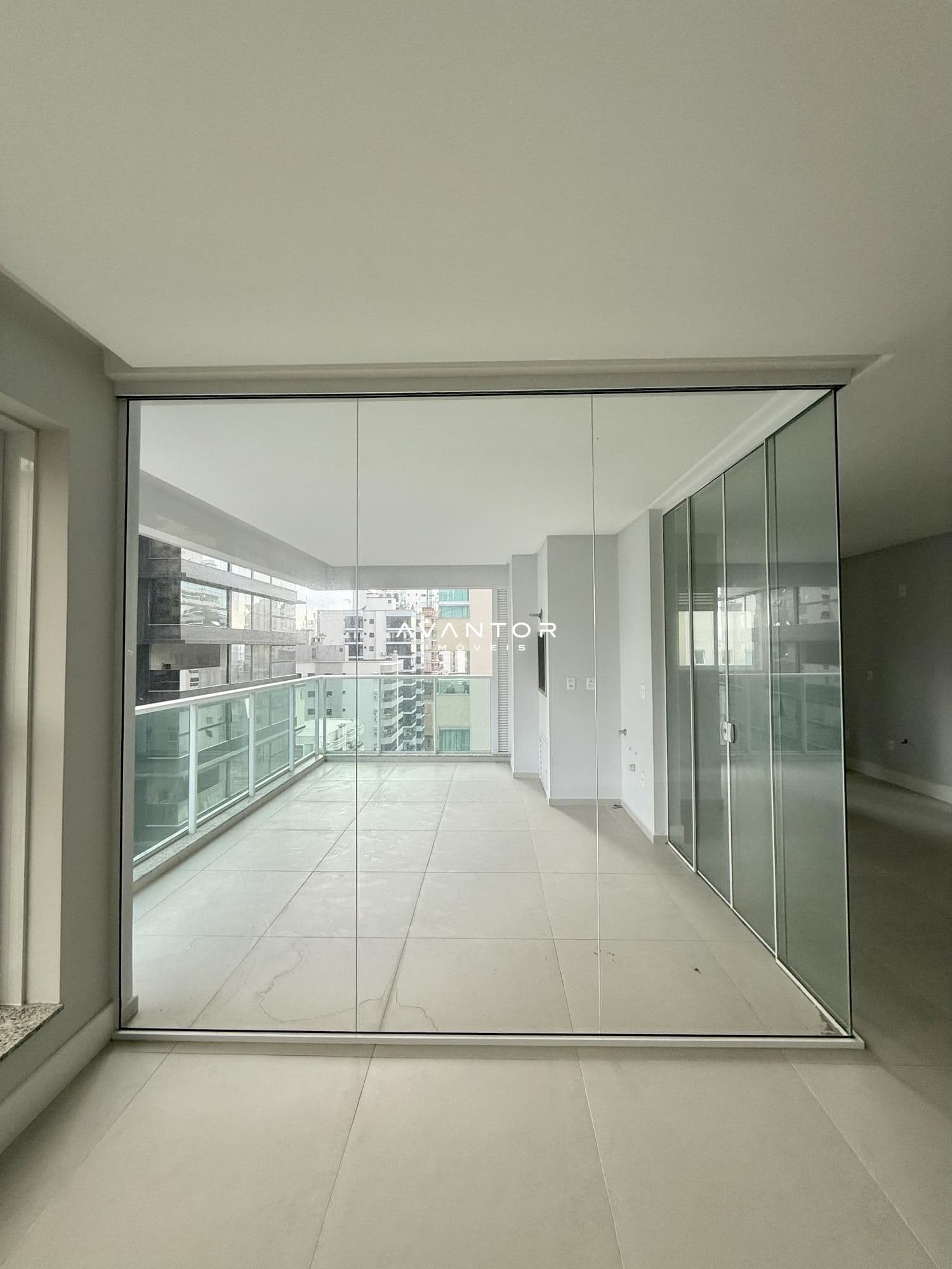 Apartamento com 3 quartos à venda no El Elyon, em Meia Praia, Itapema/SC — foto 4 de 12