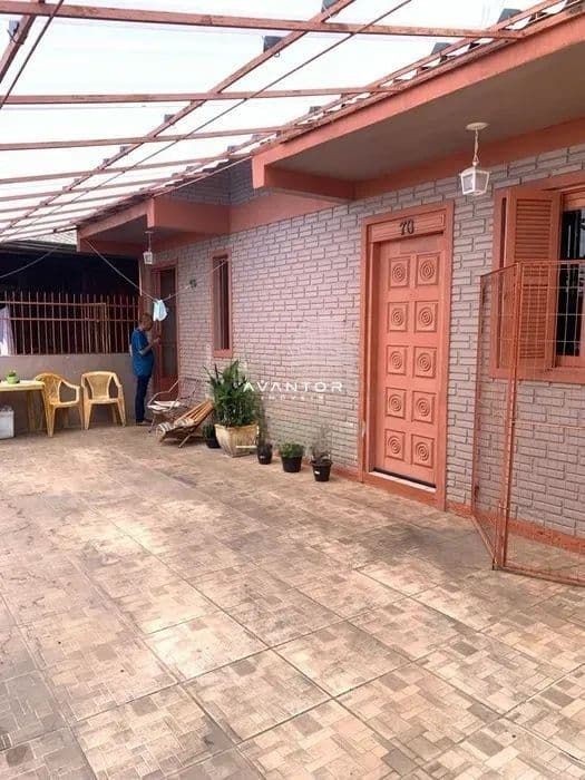 Casa com 3 quartos à venda em Itararé, Santa Maria/RS — foto 2 de 3