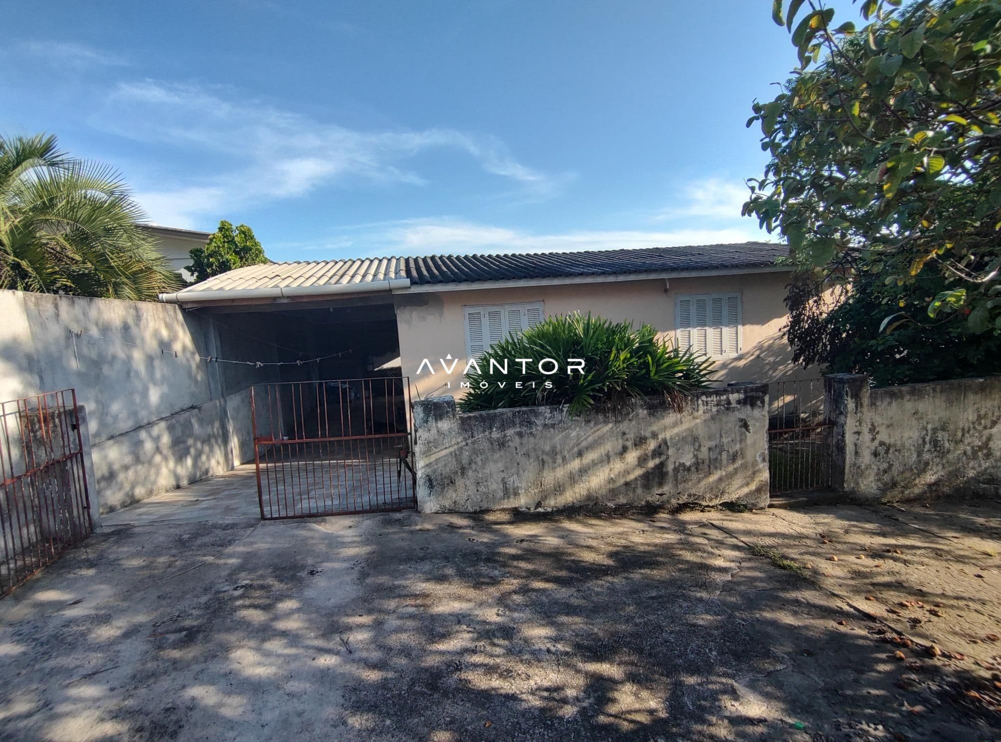 Casa com 2 quartos à venda em Itararé, Santa Maria/RS — foto 2 de 15