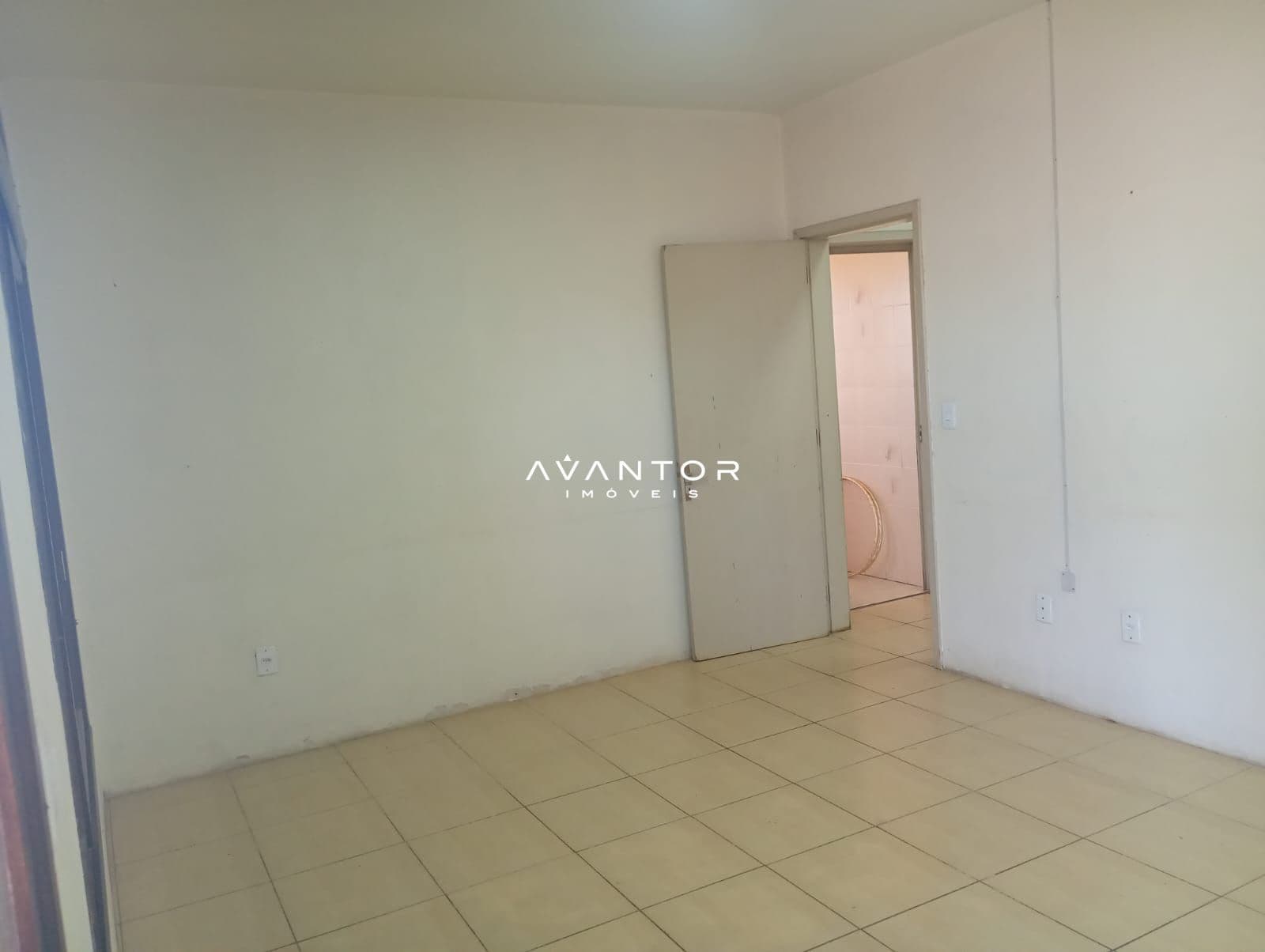 Casa Comercial com 3 salas para alugar em Camobi, Santa Maria/RS — foto 7 de 16