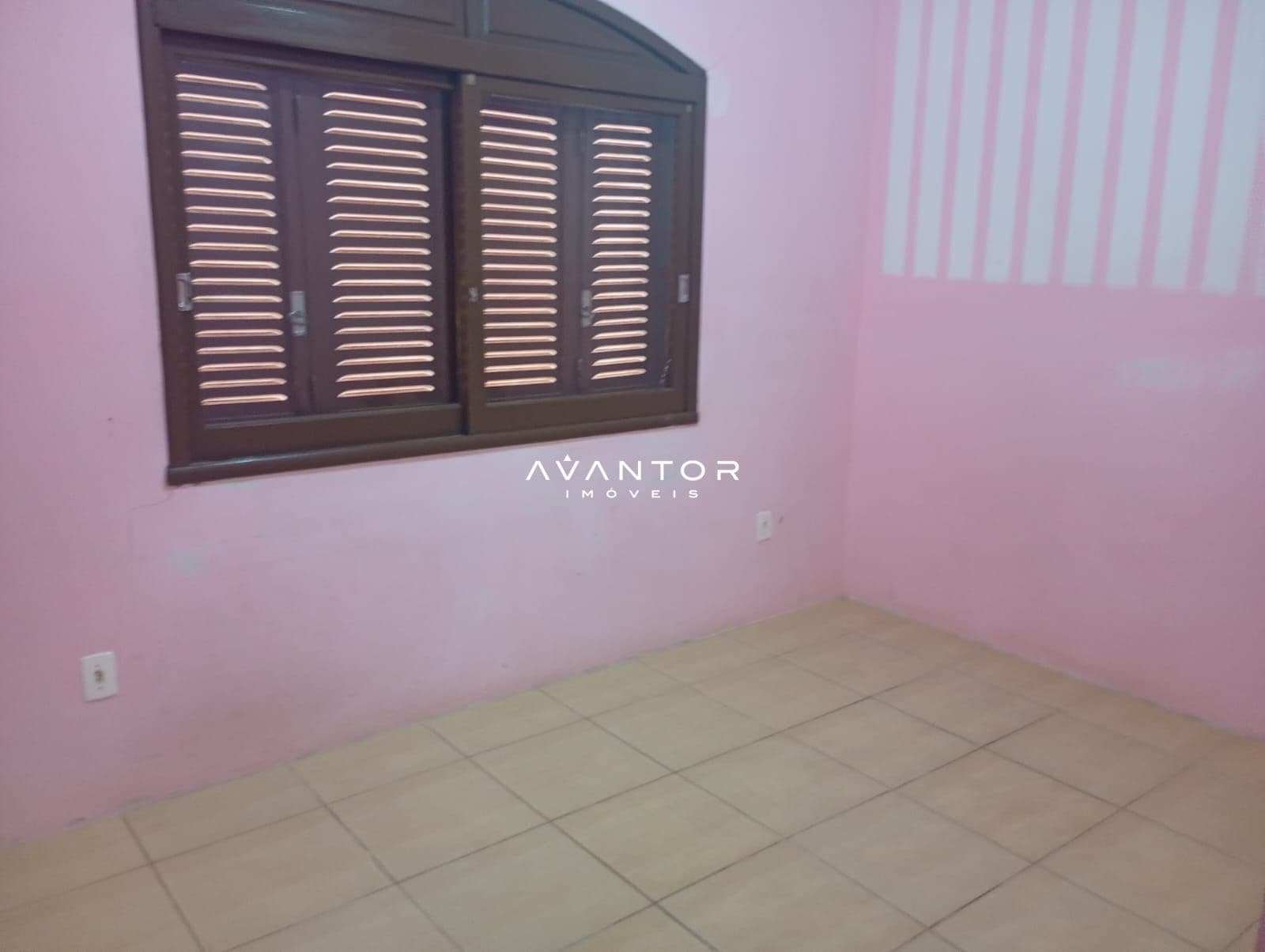 Casa Comercial com 3 salas para alugar em Camobi, Santa Maria/RS — foto 9 de 16